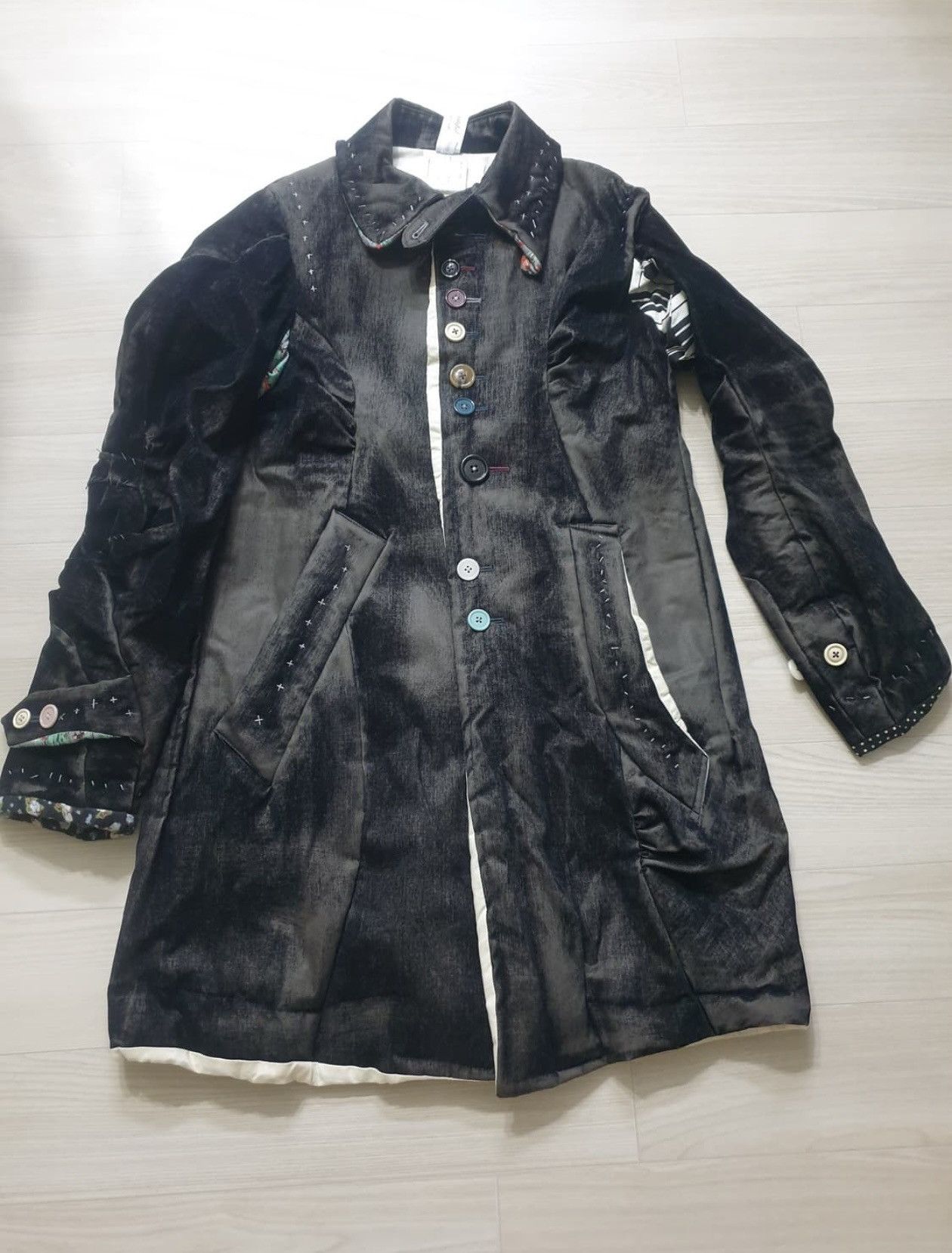 Undercover Undercover 04aw but beautiful runway hand-sewn coat Size US S / EU 44-46 / 1 - 3 Thumbnail