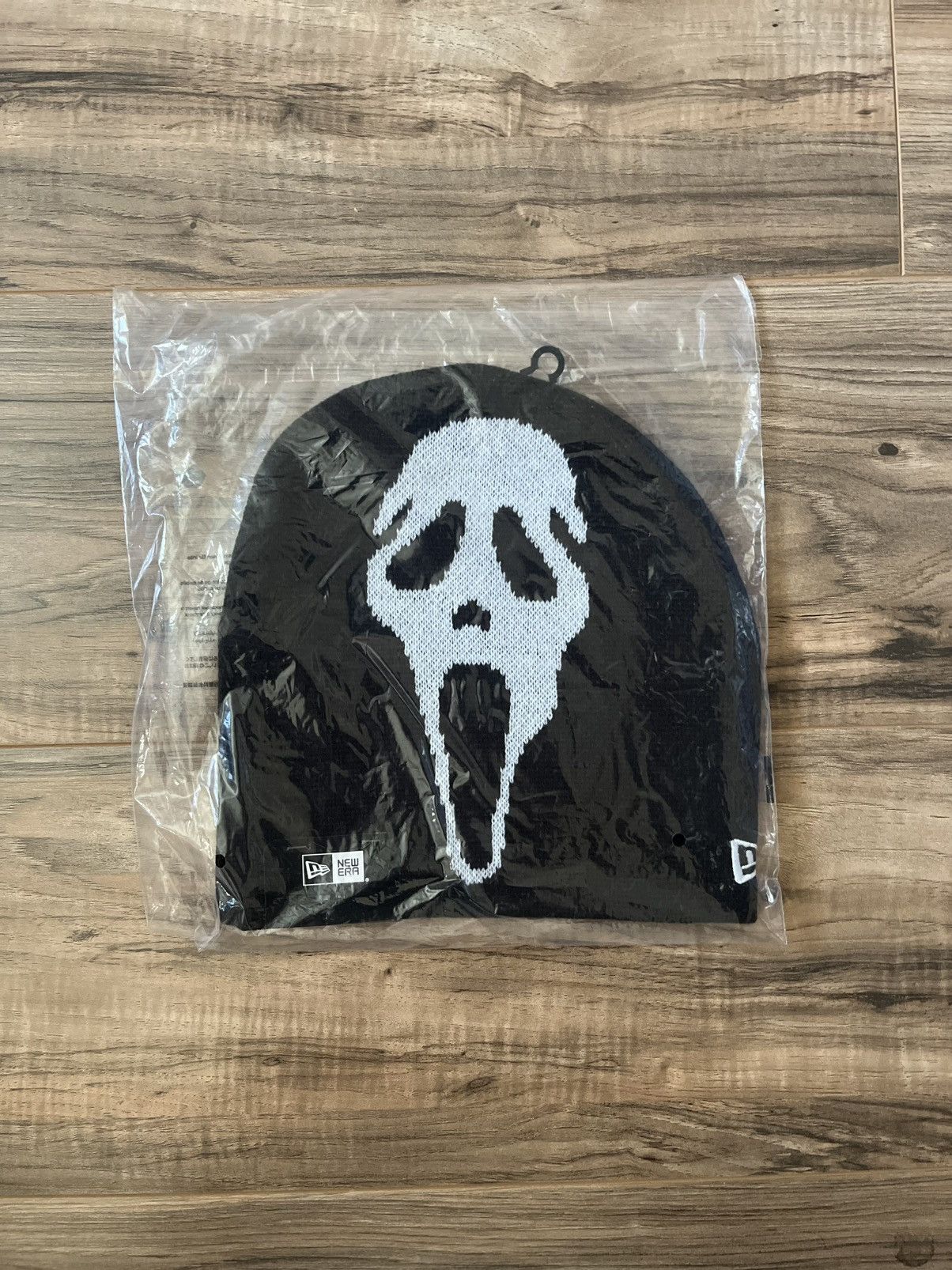 Supreme Supreme New Era Ghostface Beanie Size ONE SIZE - 1 Thumbnail