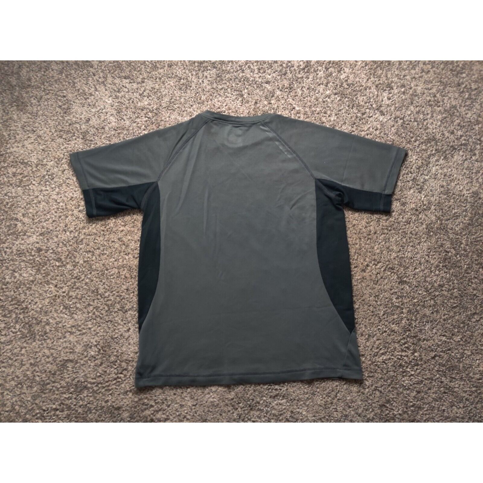 Columbia Columbia Shirt Adult Mens Large Solid Gray Titanium Size US L / EU 52-54 / 3 - 6 Thumbnail