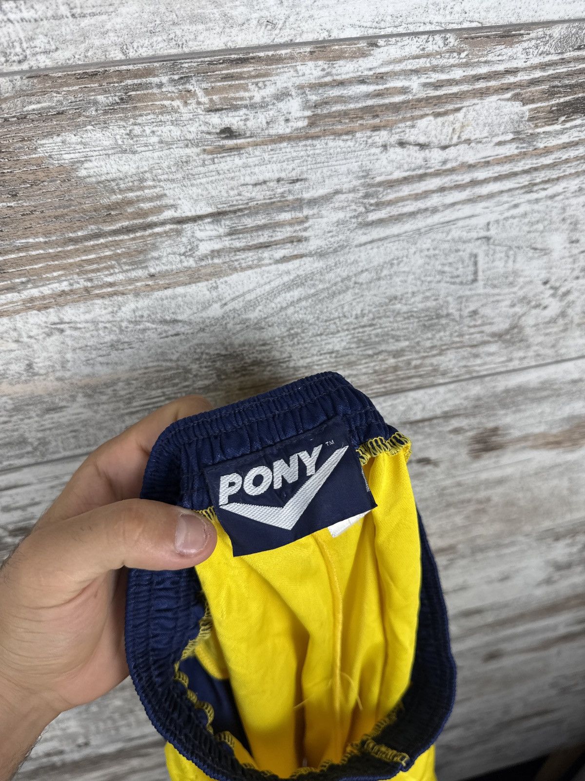 PONY Mens Vintage PONY Tottenham Hotspur FC shorts soccer size L Size US 34 / EU 50 - 7 Thumbnail
