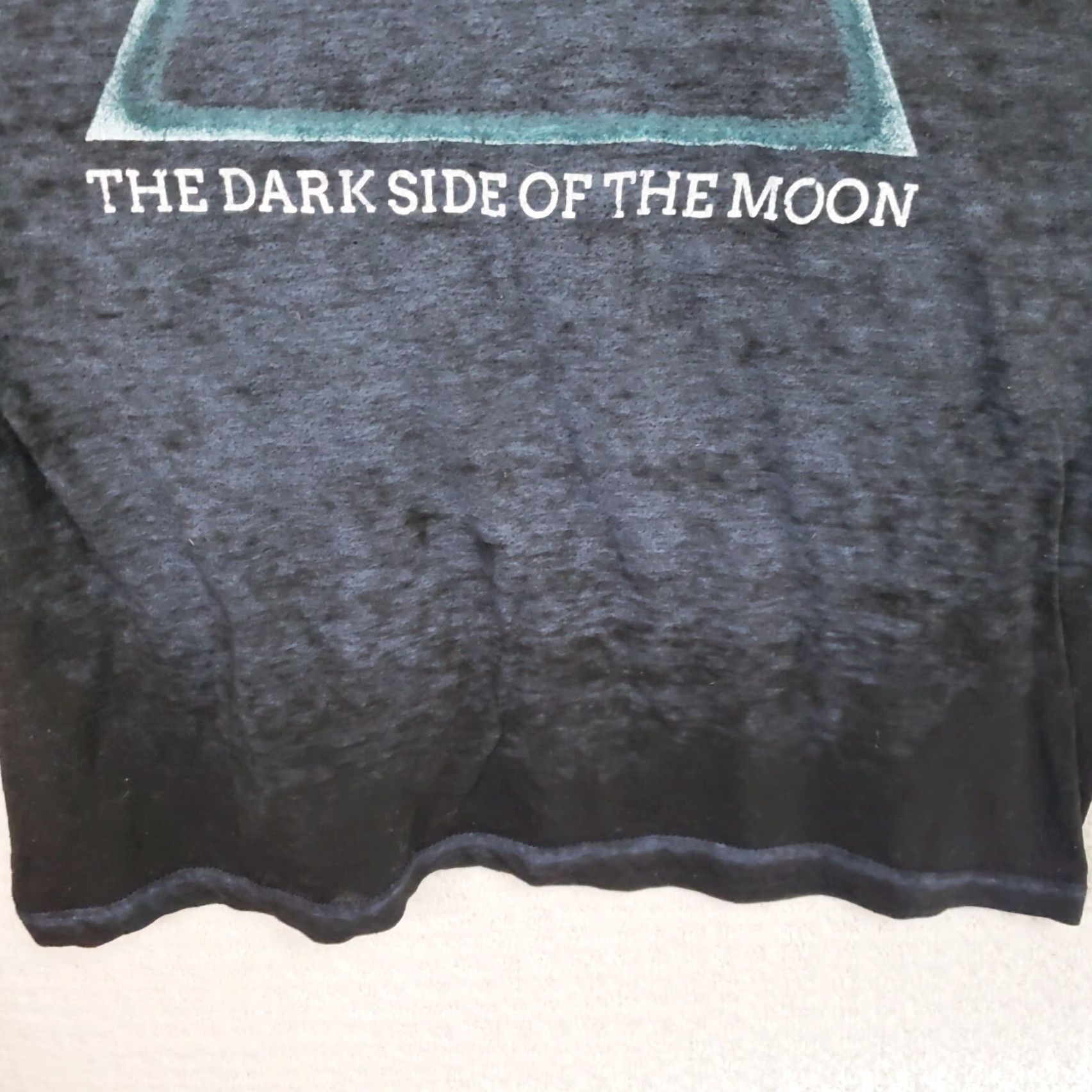 Vintage Pink Floyd Rock Band Dark Side of the Moon Tee Shirt M Black Cotton Crew Neck Short Sleeve Graphic Logo Vintage: No Mens Regular Size M Size US M / EU 48-50 / 2 - 4 Thumbnail