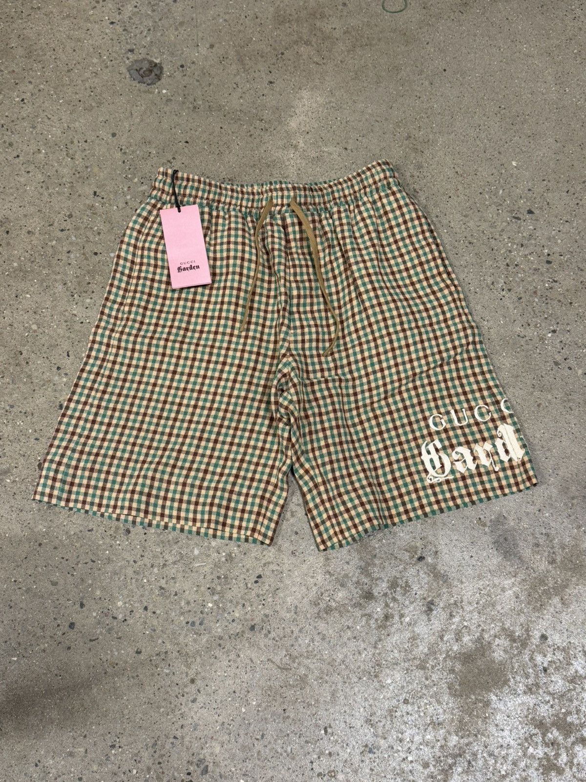 Gucci Gucci Garden Check Embroidery Shorts NEW Size US 30 / EU 46 - 1 Thumbnail