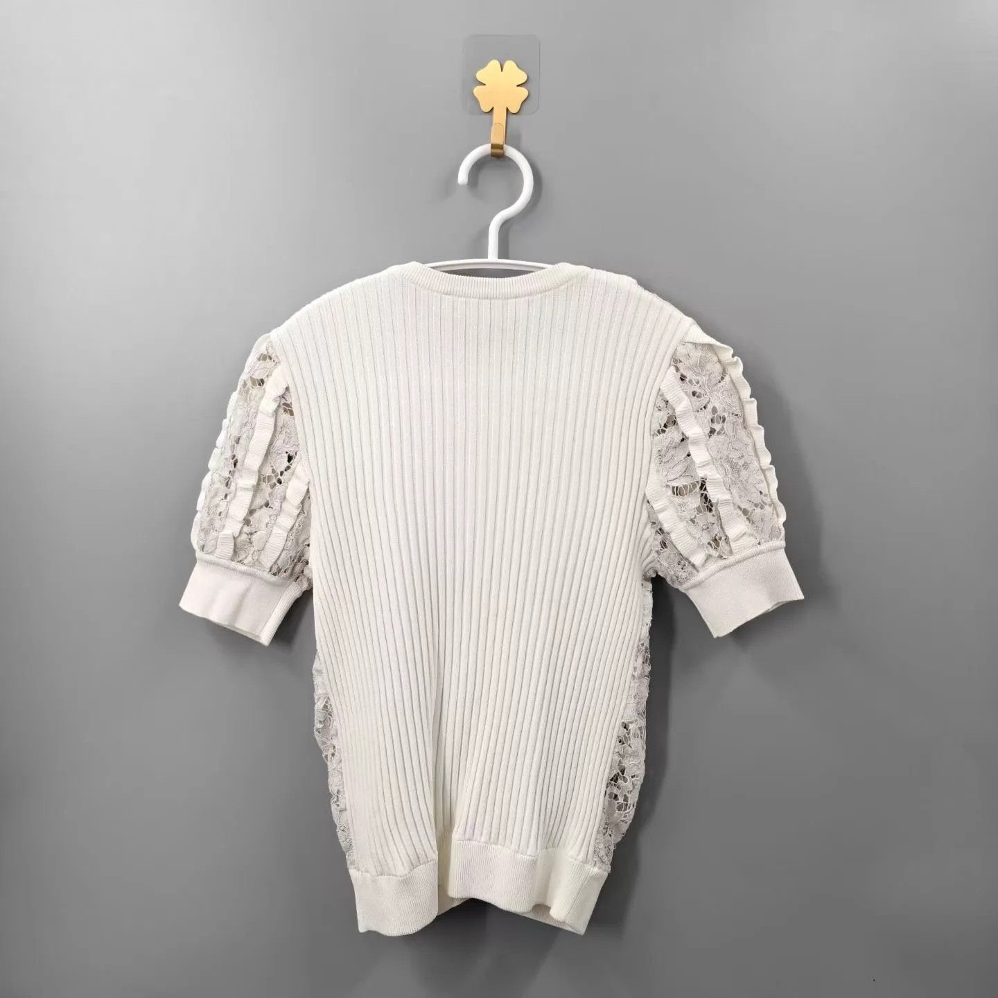 Valentino Valentino lace cutout short sleeve S Size S / US 4 / IT 40 - 2 Thumbnail