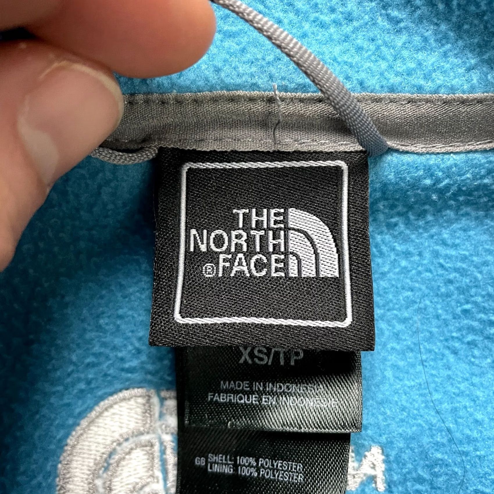 The North Face The North Face Jacket Womens XS Blue Full Zip Fleece Outdoor Pockets Small Logo Regular Fit Casual Outdoor Mens Girls Womens Size XS / US 0-2 / IT 36-38 - 3 Thumbnail