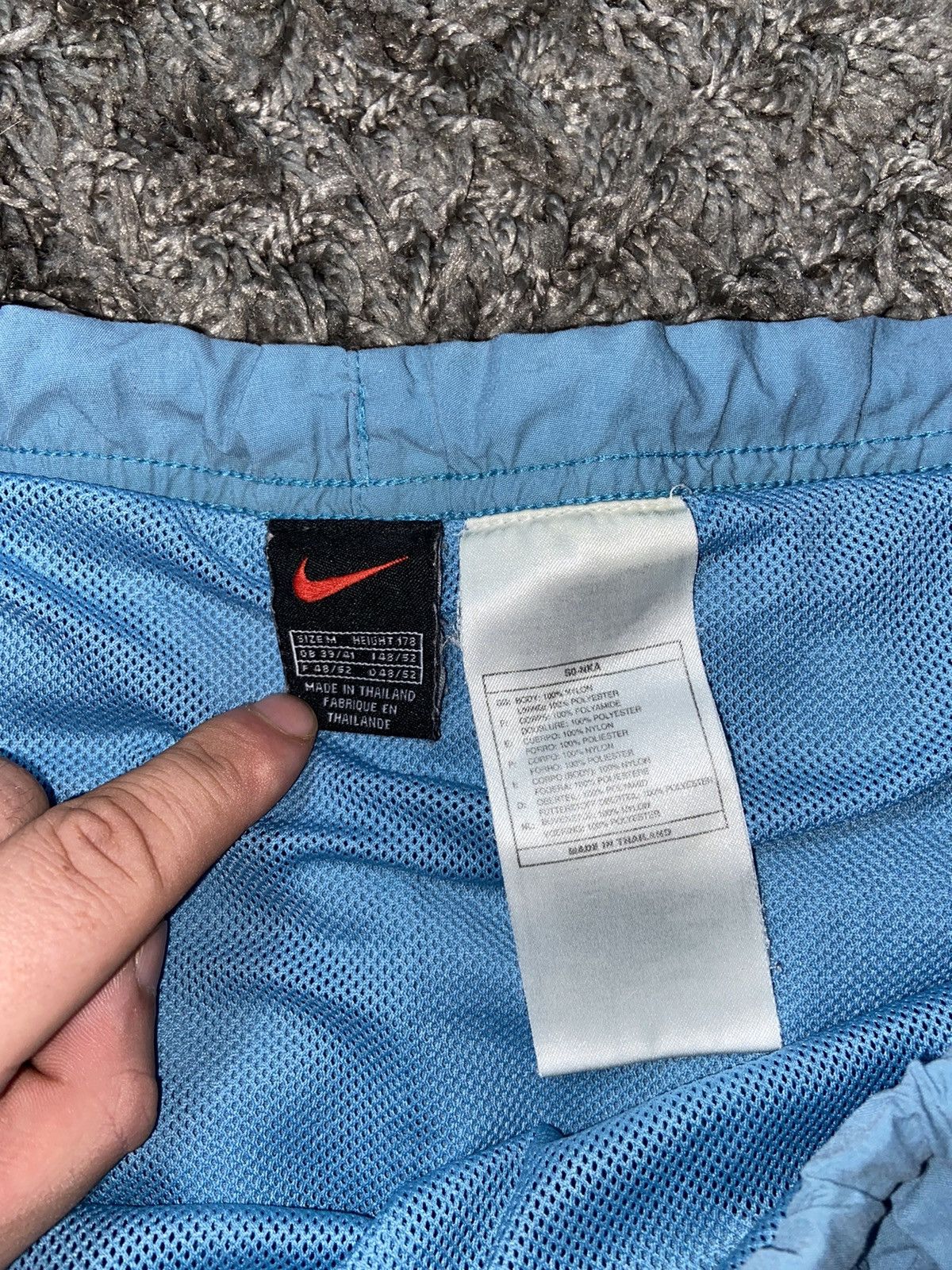 Nike × Vintage NIKE VINTAGE 00s NYLON SUMMER SWOOSH SHORTS Size US 32 / EU 48 - 3 Thumbnail
