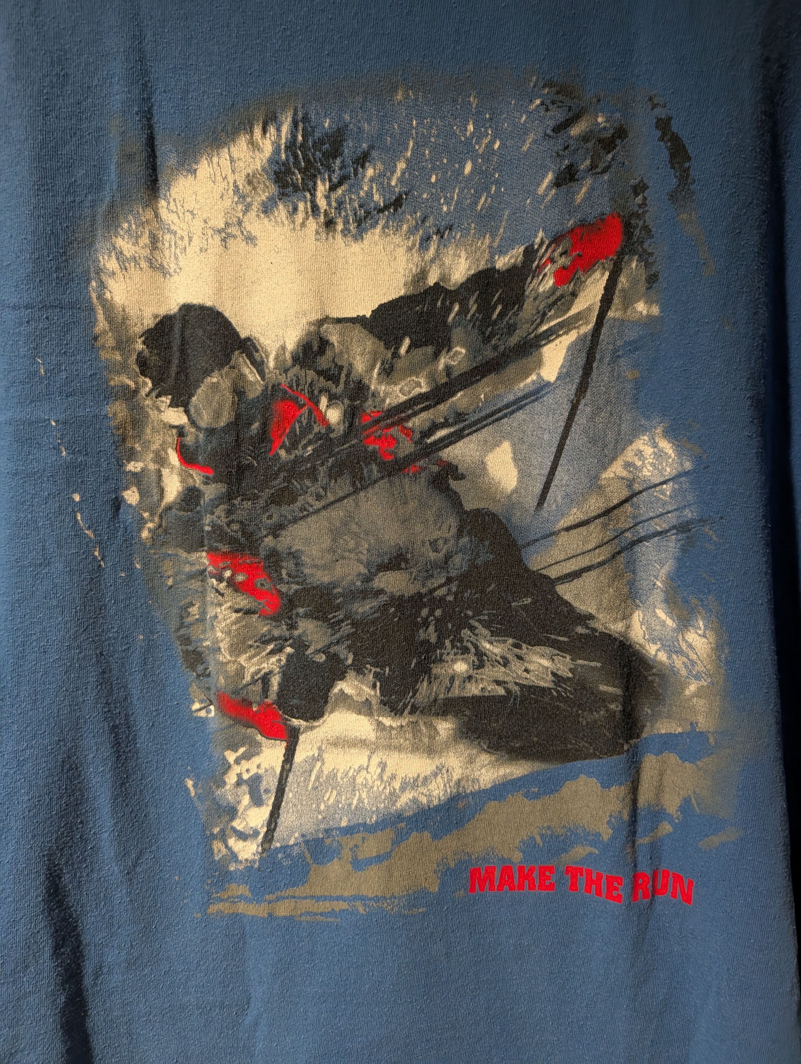 Marlboro Vintage Skiing Ski Graphic Pocket T Shirt Run Winter Tee Size US XL / EU 56 / 4 - 2 Thumbnail