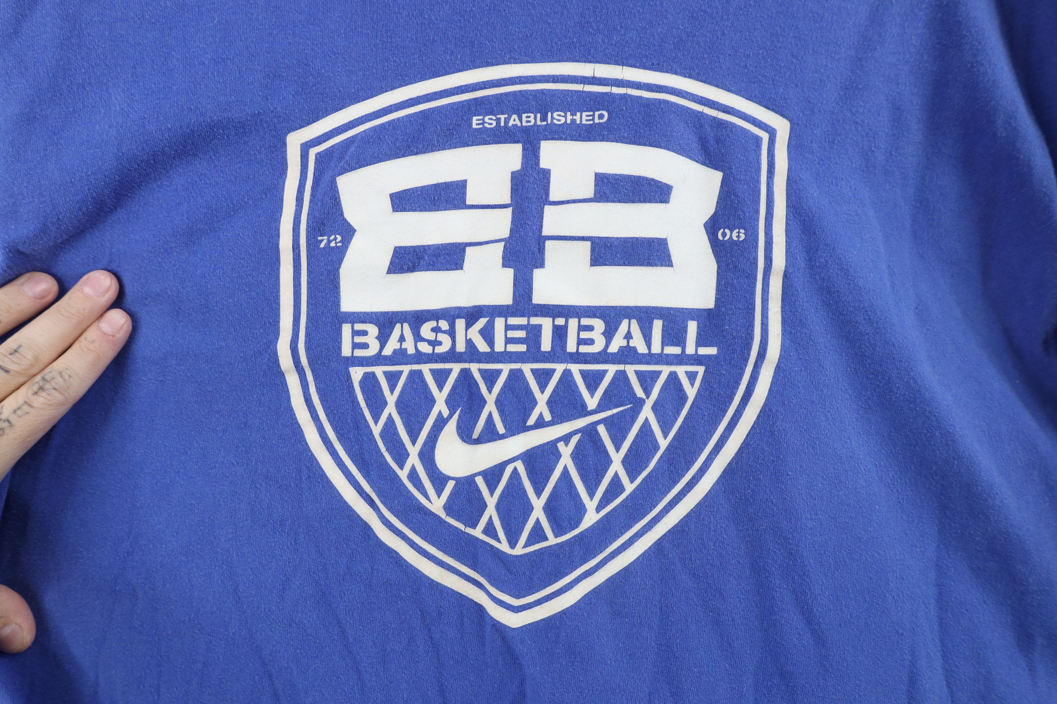 Nike Vintage Nike Basketball Scott Center Swoosh T-Shirt Blue Size US XL / EU 56 / 4 - 4 Thumbnail