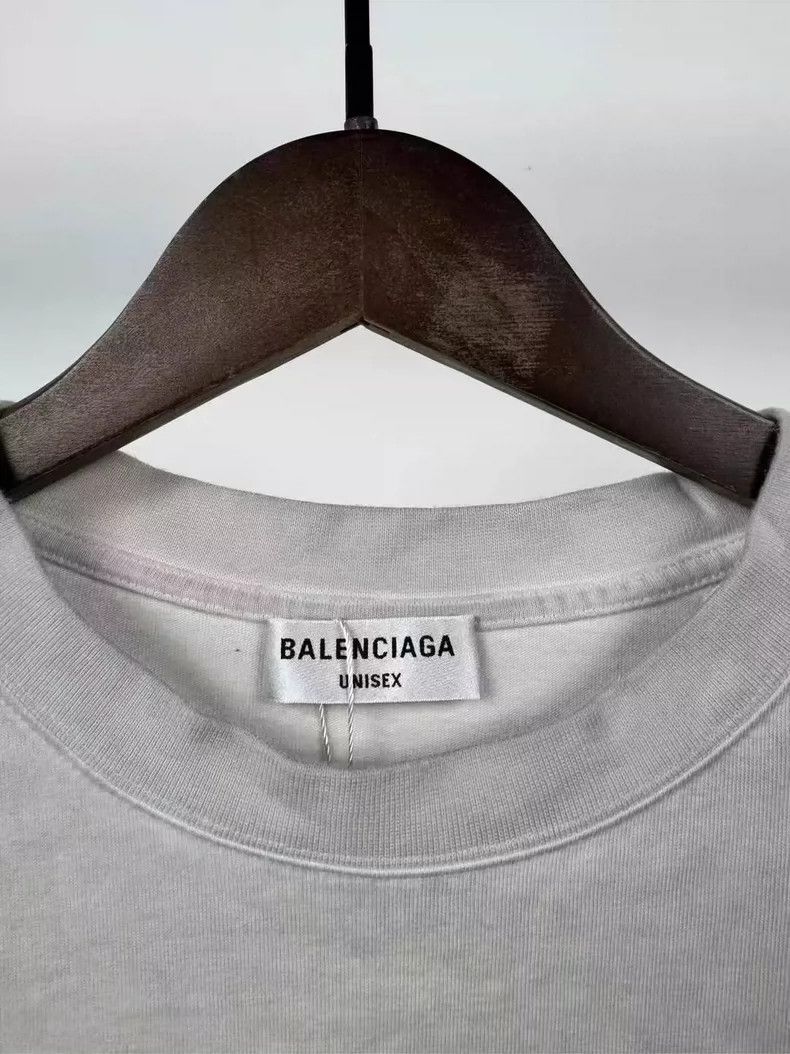 Balenciaga Balenciaga Rainbow Faded Short Sleeve Size US S / EU 44-46 / 1 - 3 Thumbnail