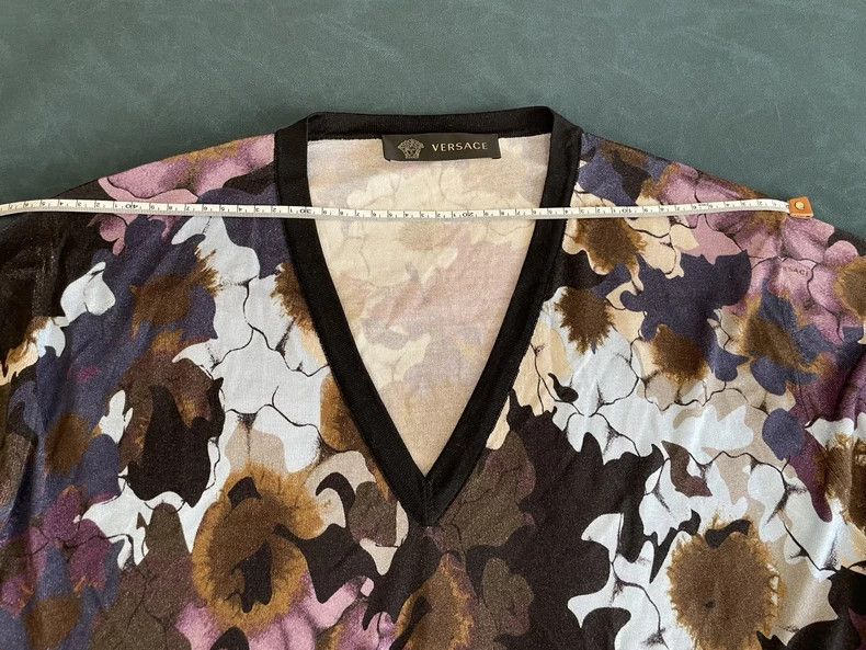 Versace Versace Mulberry silk floral sweater Size XL / US 12-14 / IT 48-50 - 2 Thumbnail