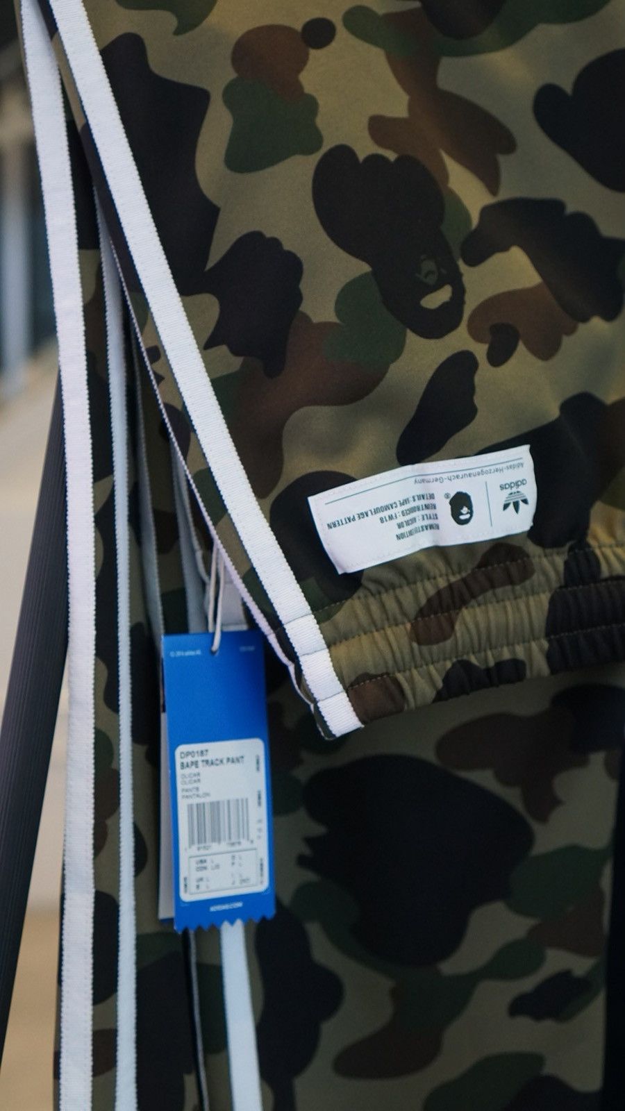 Adidas × Bape Bape x adidas pants Size US 32 / EU 48 - 2 Thumbnail