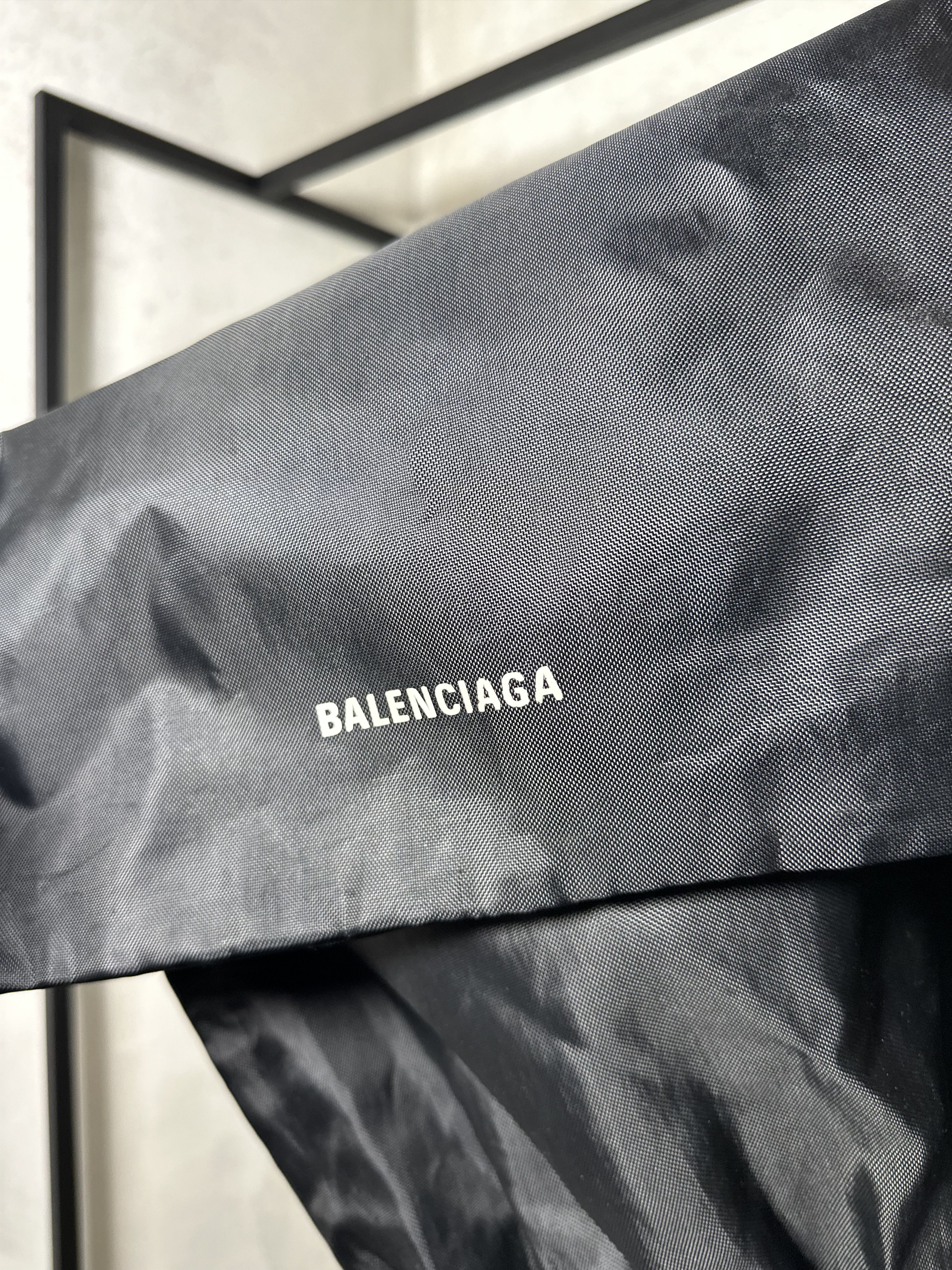 Balenciaga Balenciaga Drawstring Bag Backpack Size ONE SIZE - 3 Thumbnail