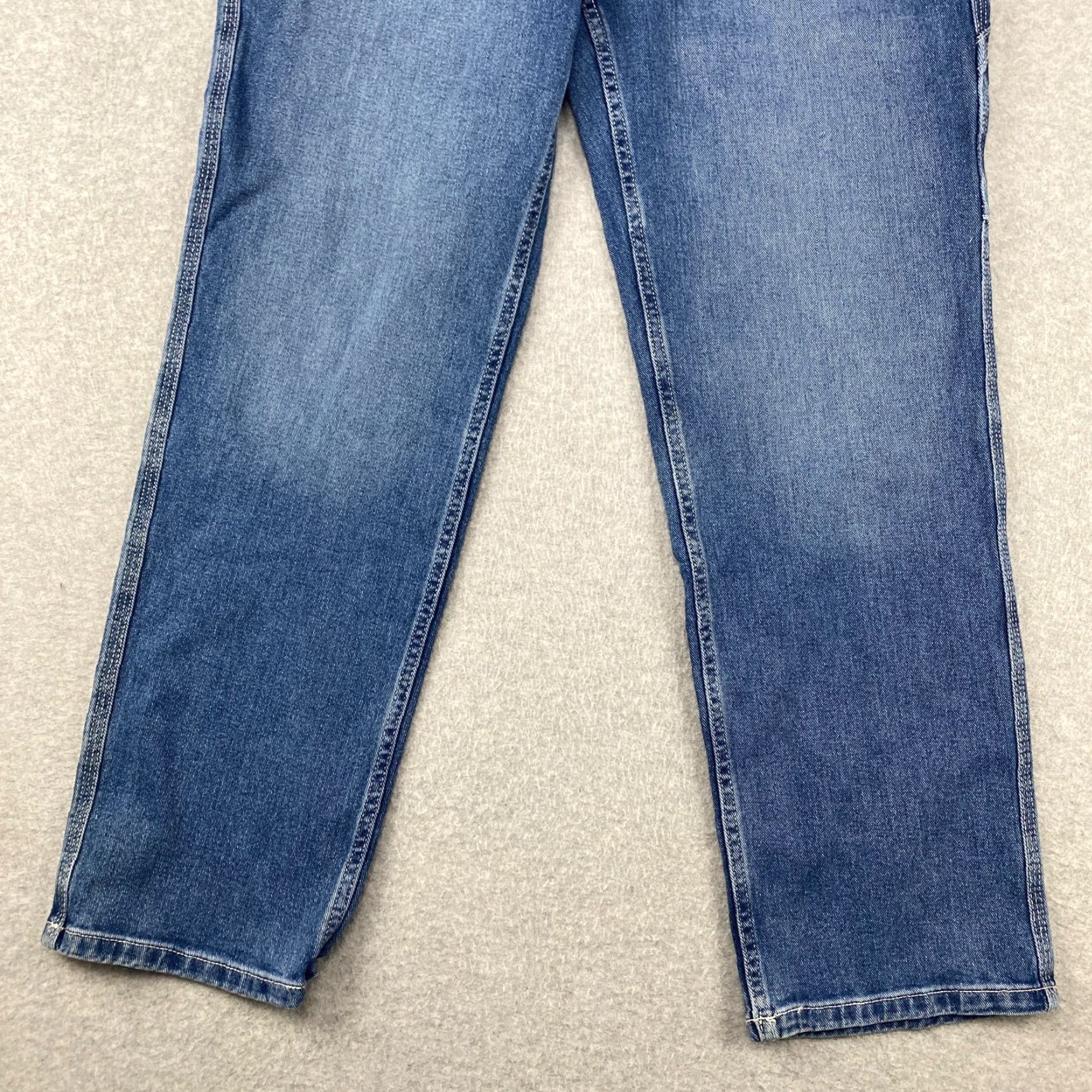 Essentials Amazon Essentials Jeans Mens 33X30 Blue Straight Leg Pockets Loose Fit Stretch 4 Size US 33 - 4 Thumbnail