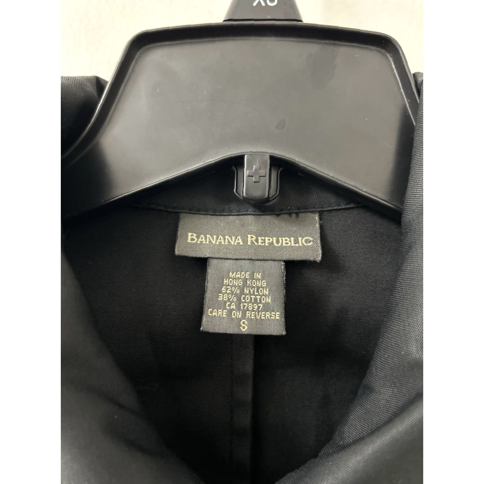 Banana Republic Banana Republic Jacket Womens Sz Small Black Lightweight Full Zip Rain Coat Size S / US 4 / IT 40 - 5 Thumbnail