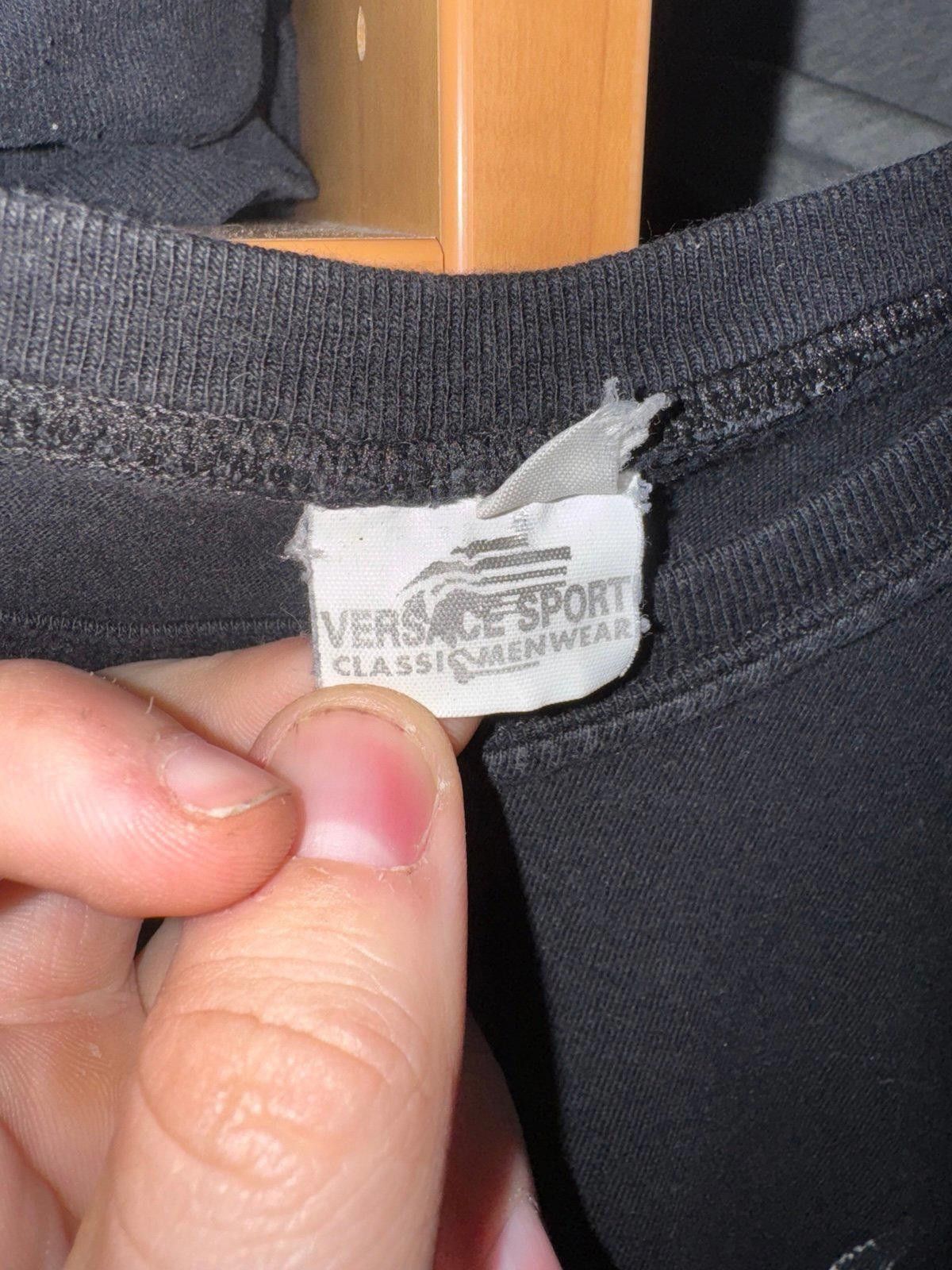 Versace VNTG 90s Y2K Versace Sport Art Tee Shirt Rare Sz M Size US M / EU 48-50 / 2 - 4 Thumbnail