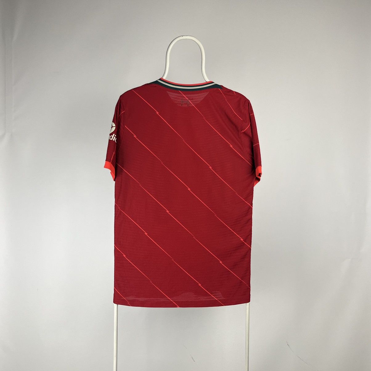 Nike Nike Liverpool away shirt 2021/22 size Large Size US L / EU 52-54 / 3 - 2 Thumbnail