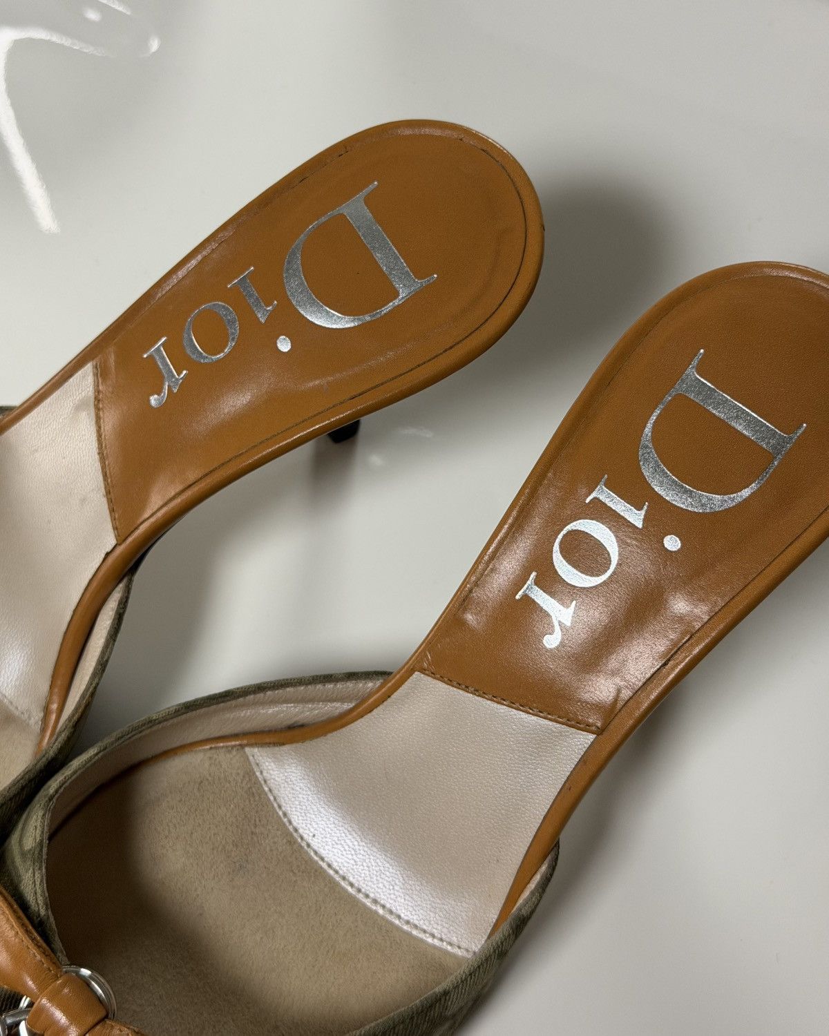 Dior CHRISTIAN DIOR F/W 2006 ‘Romantique’ Trotter Leather Mules Size US 7 / IT 37 - 6 Thumbnail