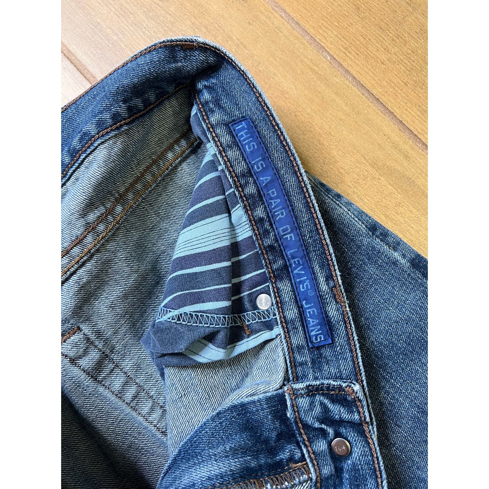 Levi's Vintage Levis 514 Slim Straight 33x32 Blue Jeans Denim Fade Size US 33 - 5 Thumbnail