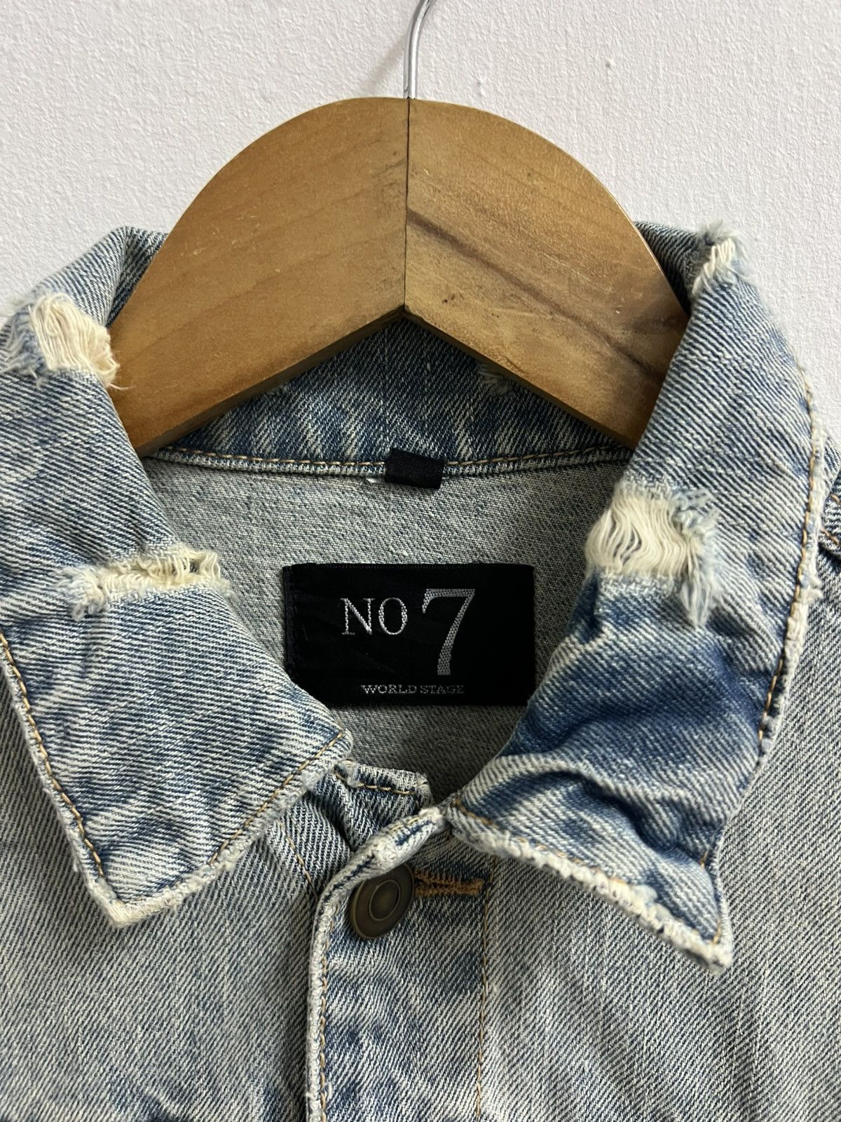 The Unbranded Brand × Vintage No 7 Unbrand Distressed Denim Jacket Size US M / EU 48-50 / 2 - 6 Thumbnail