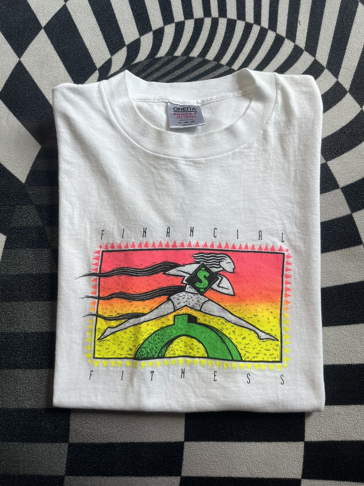 Arts & Science Vintage FINANCIAL FITNESS U.S BANK 90’s Tshirt Size US XL / EU 56 / 4 - 1 Thumbnail