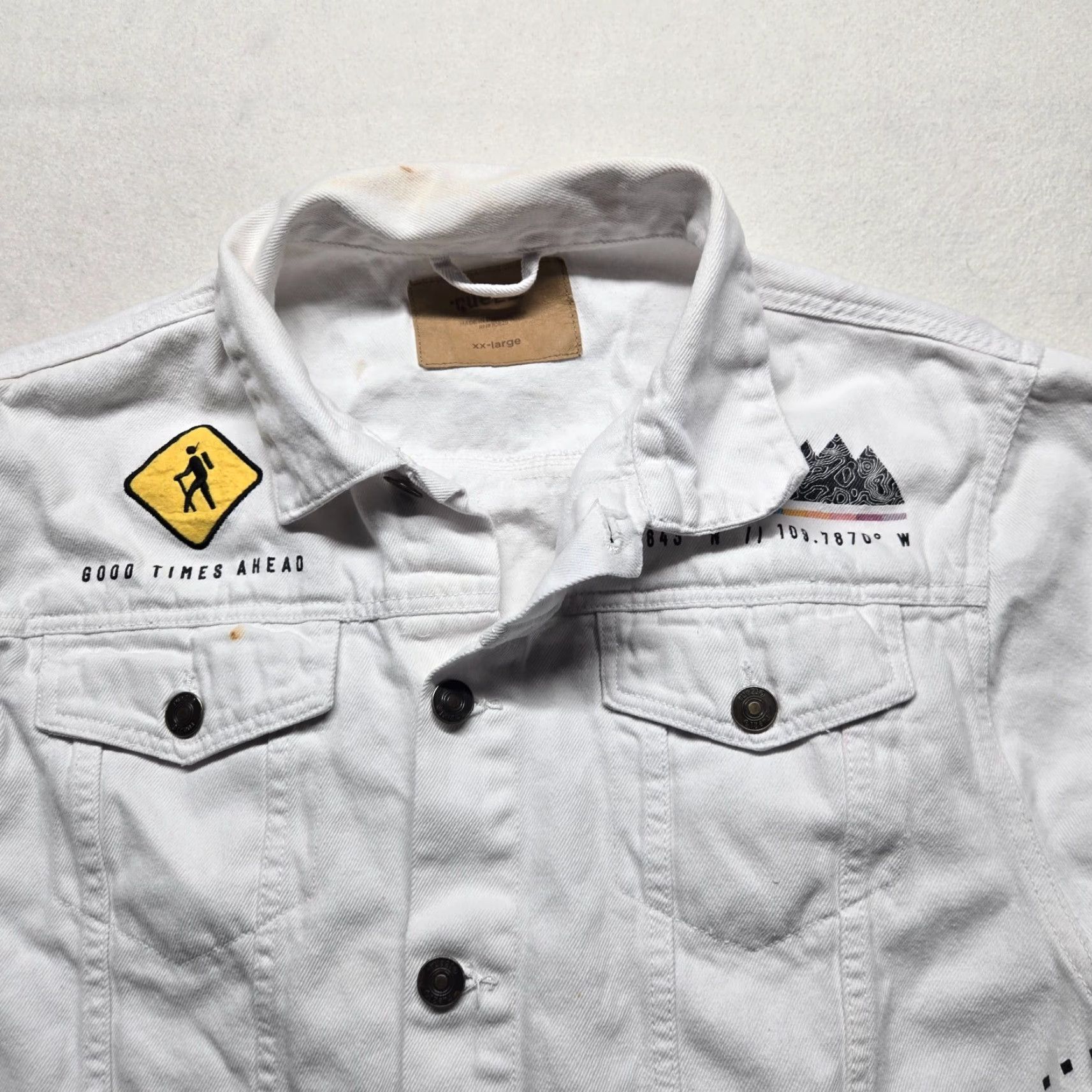Vintage RUE21 White Denim Jacket - Women 2XL Trucker Button Up Cotton Long Sleeve 80s Casual Jacket Size 40" / US 18 - 7 Thumbnail