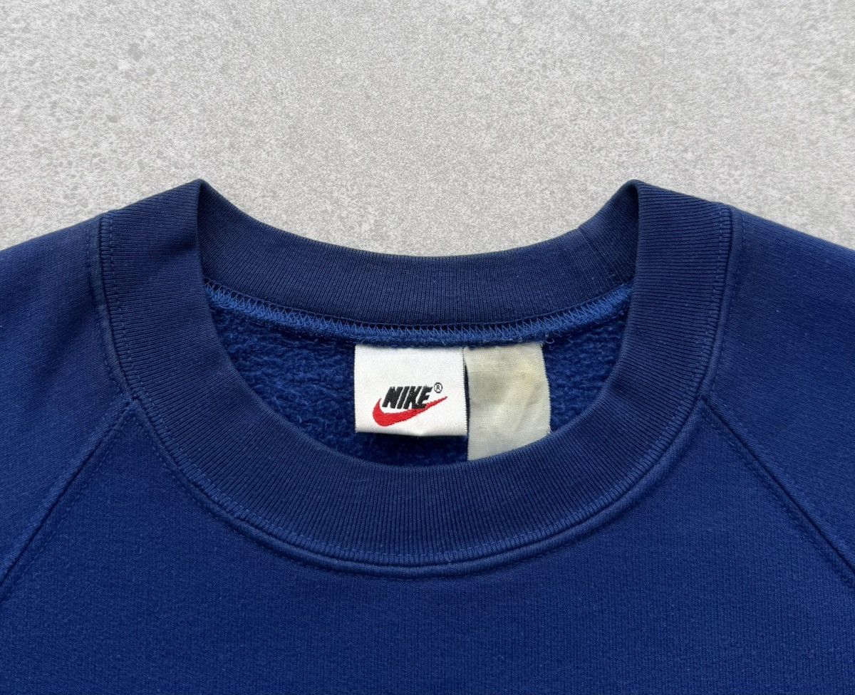 Vintage 90s Nike Embroidered Rare Logo Crewneck