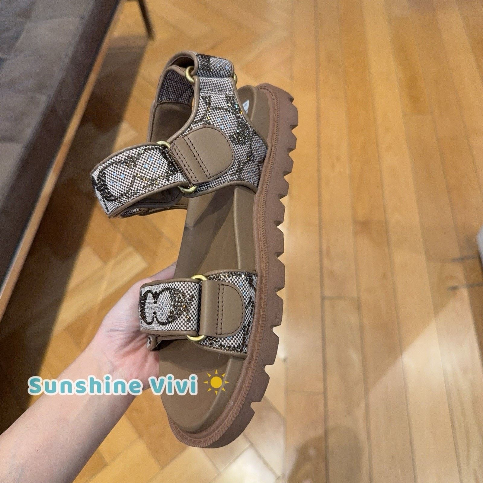 Coach NEW COACH Women Brynn Sandal Crystal Tan CEF38 us6.5 Size US 6.5 / IT 36.5 - 3 Thumbnail