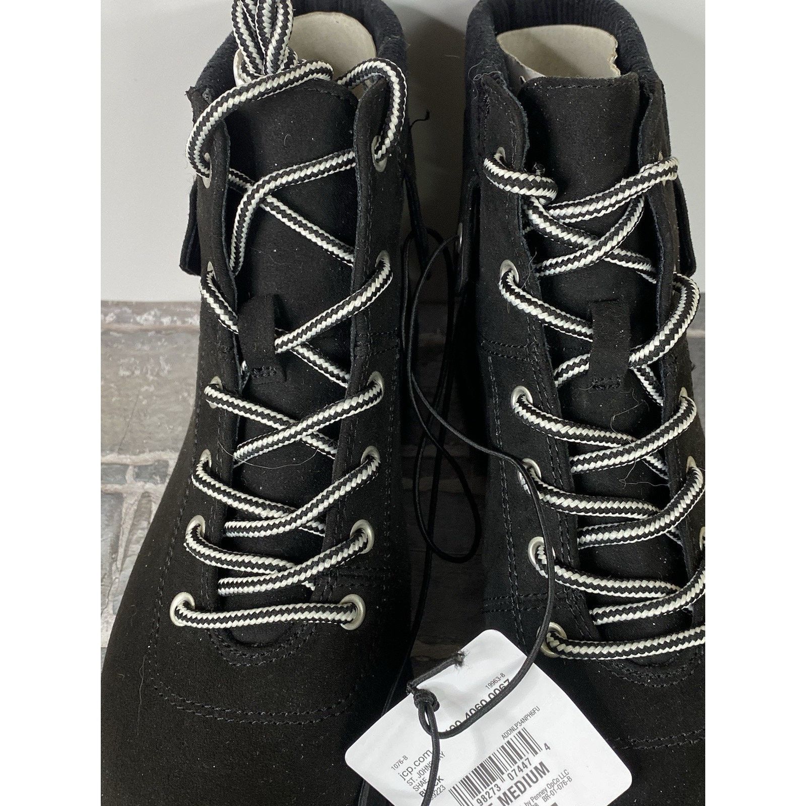 St. Johns Bay NWT $65 St. John's Bay SHAE Stacked Heel Lace Up Black Boots Size US 7.5 / IT 37.5 - 3 Thumbnail