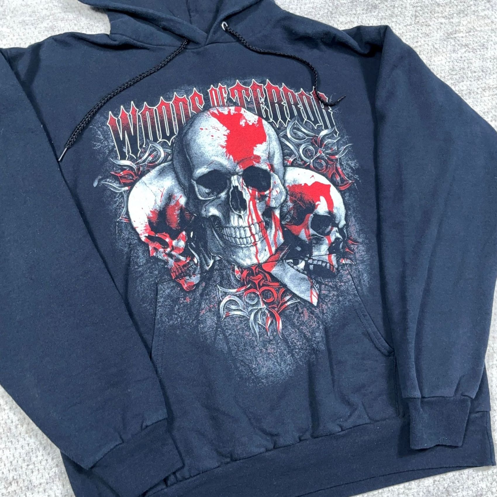 Hanes VINTAGE Hanes Skull Hoodie Men L Black Graphic Print Pullover Hooded Sweatshirt Size US L / EU 52-54 / 3 - 2 Thumbnail