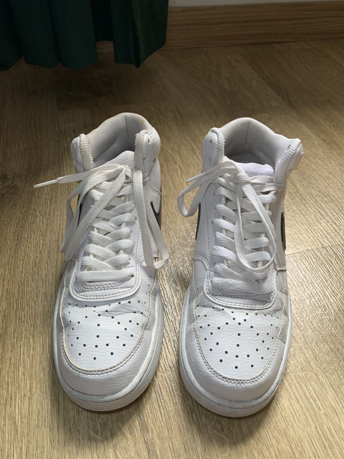 Nike White Nike shoes size 41 – classic Size US 10 / IT 40 - 5 Thumbnail
