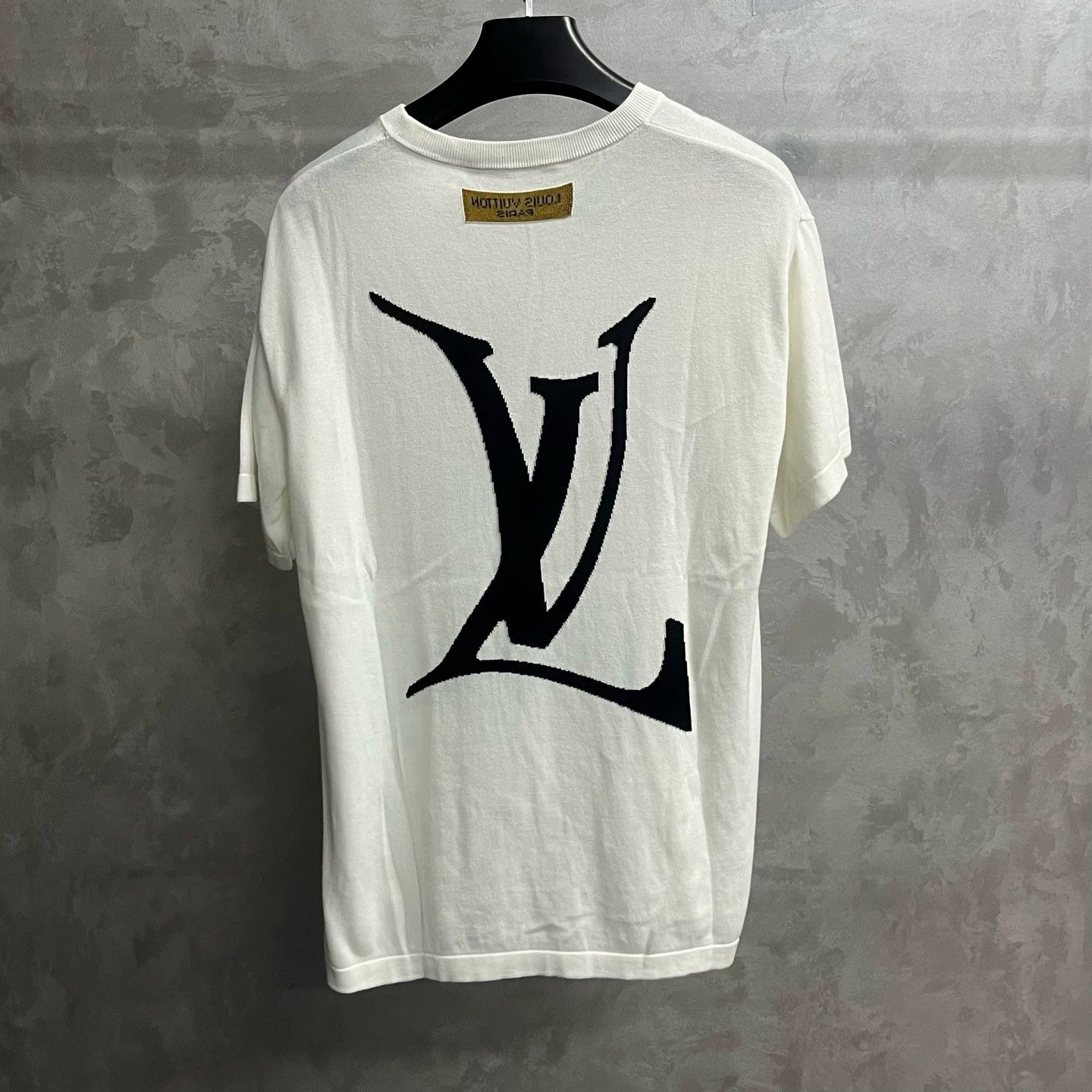 Louis Vuitton Louis Vuitton White Logo Print Short-Sleeve T Size US M / EU 48-50 / 2 - 5 Thumbnail