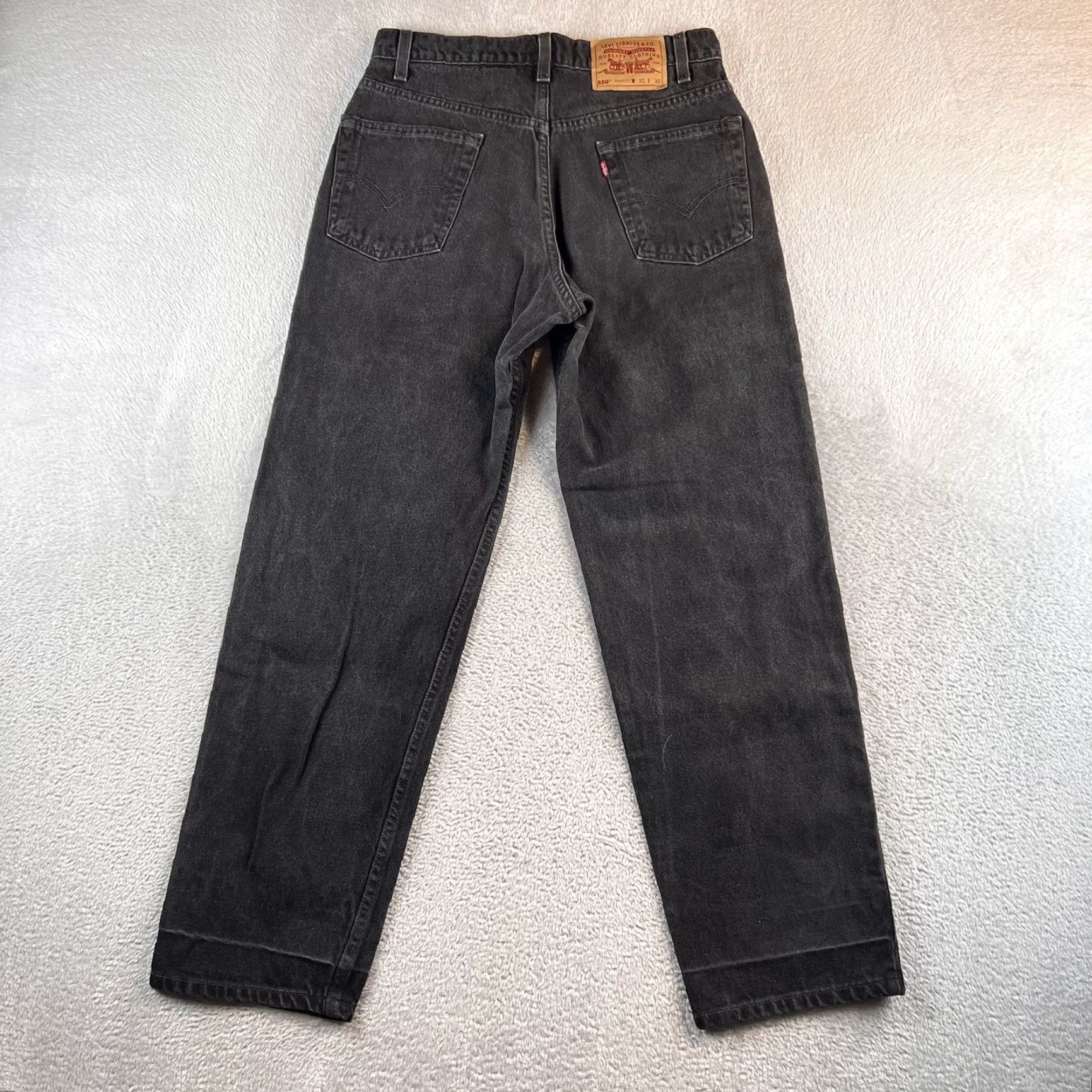 Levi's VTG Levi's 550 Jeans Mens 31x31.5 Black Straight Relaxed Denim 90s USA 5-Pocket Jeans (Charcoal Wash) Levi's 500 Series Mens Reg Size US 31 - 2 Thumbnail
