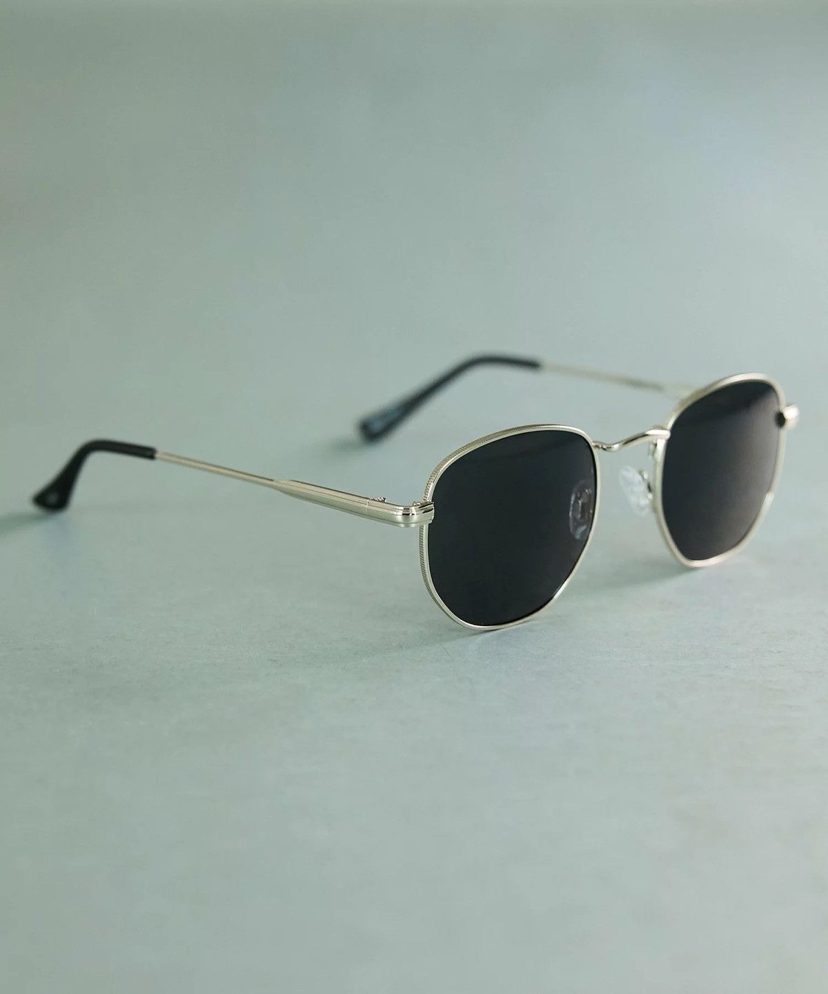 Number (N)ine Number nine Kurt Cobain glasses sunglasses Size ONE SIZE - 3 Thumbnail