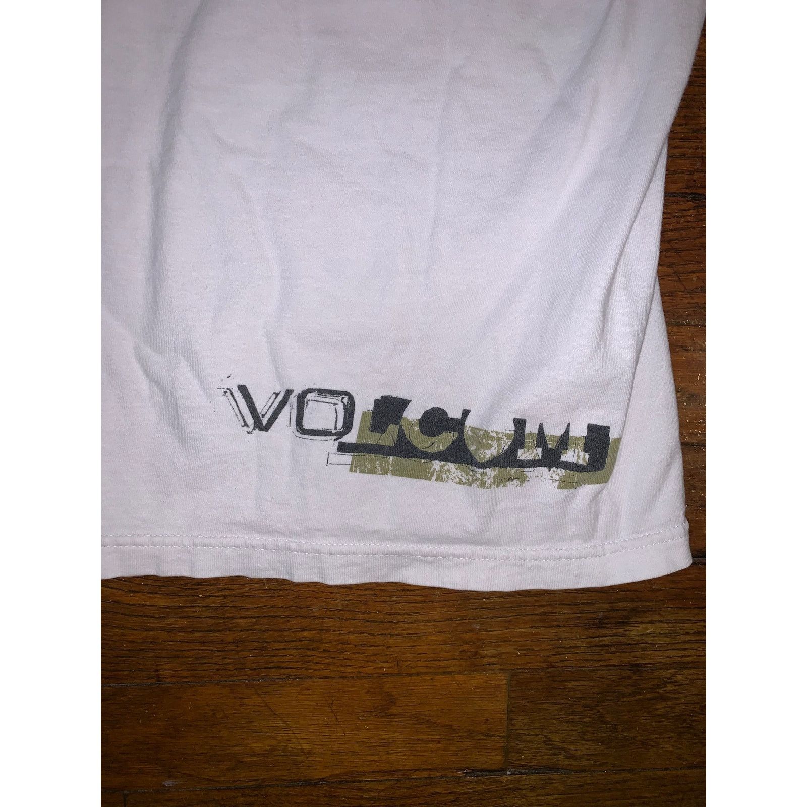 Volcom Volcom Youth Large Circle Stone Long Sleeve Tee White Size US XS / EU 42 / 0 - 7 Thumbnail