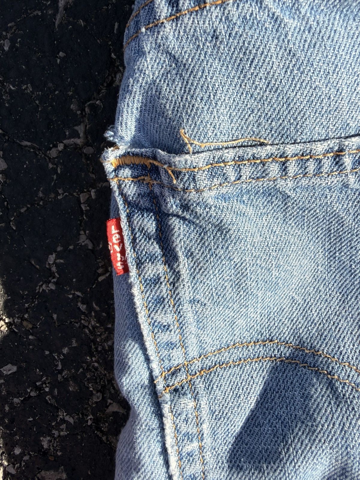 Levi's Vintage Clothing Vintage Levi’s Distressed Denim Size US 36 / EU 52 - 4 Thumbnail