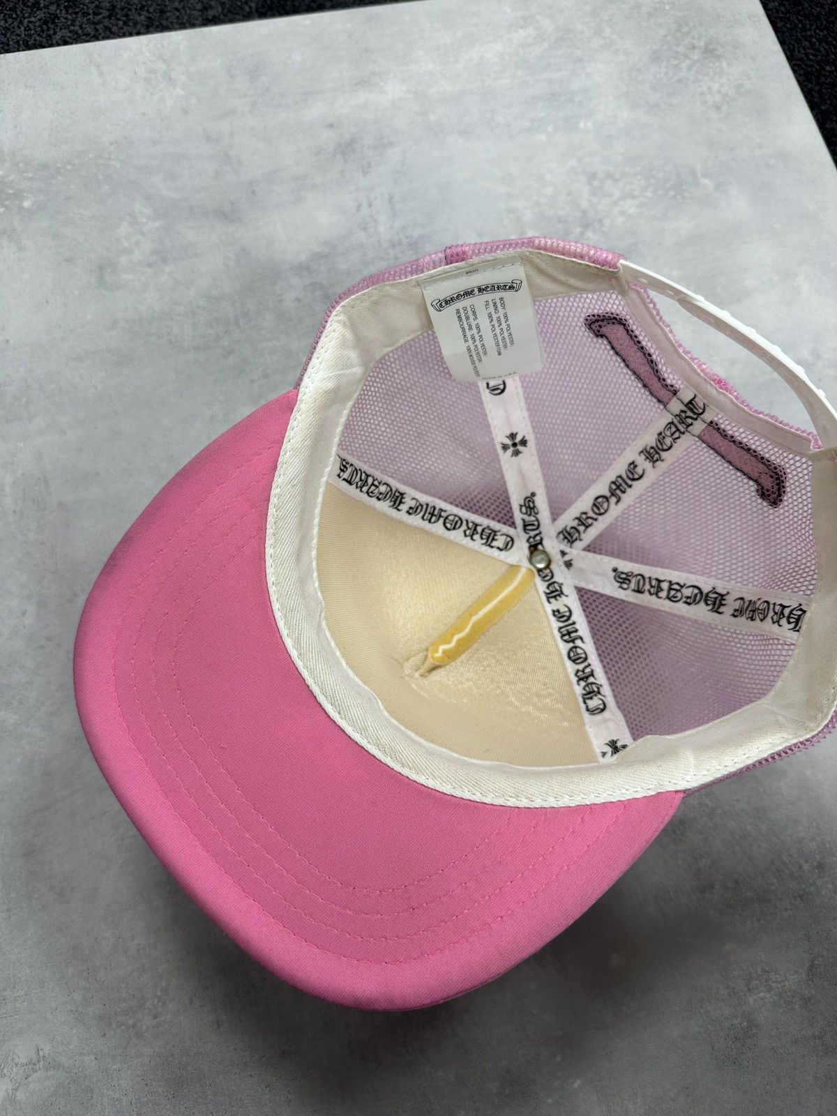 Chrome Hearts Chrome Hearts Matty Boy Horseshoe Trucker Cap Pink Size ONE SIZE - 8 Thumbnail