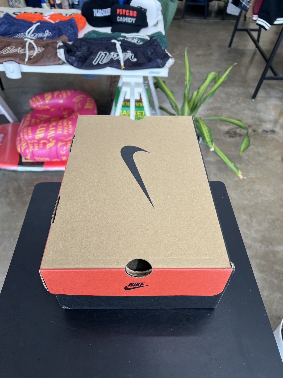 Nike × Travis Scott Nike Air Max 270 Travis Scott Cactus Trails Sz. 8 (2020) Size US 8 / EU 41 - 14 Thumbnail