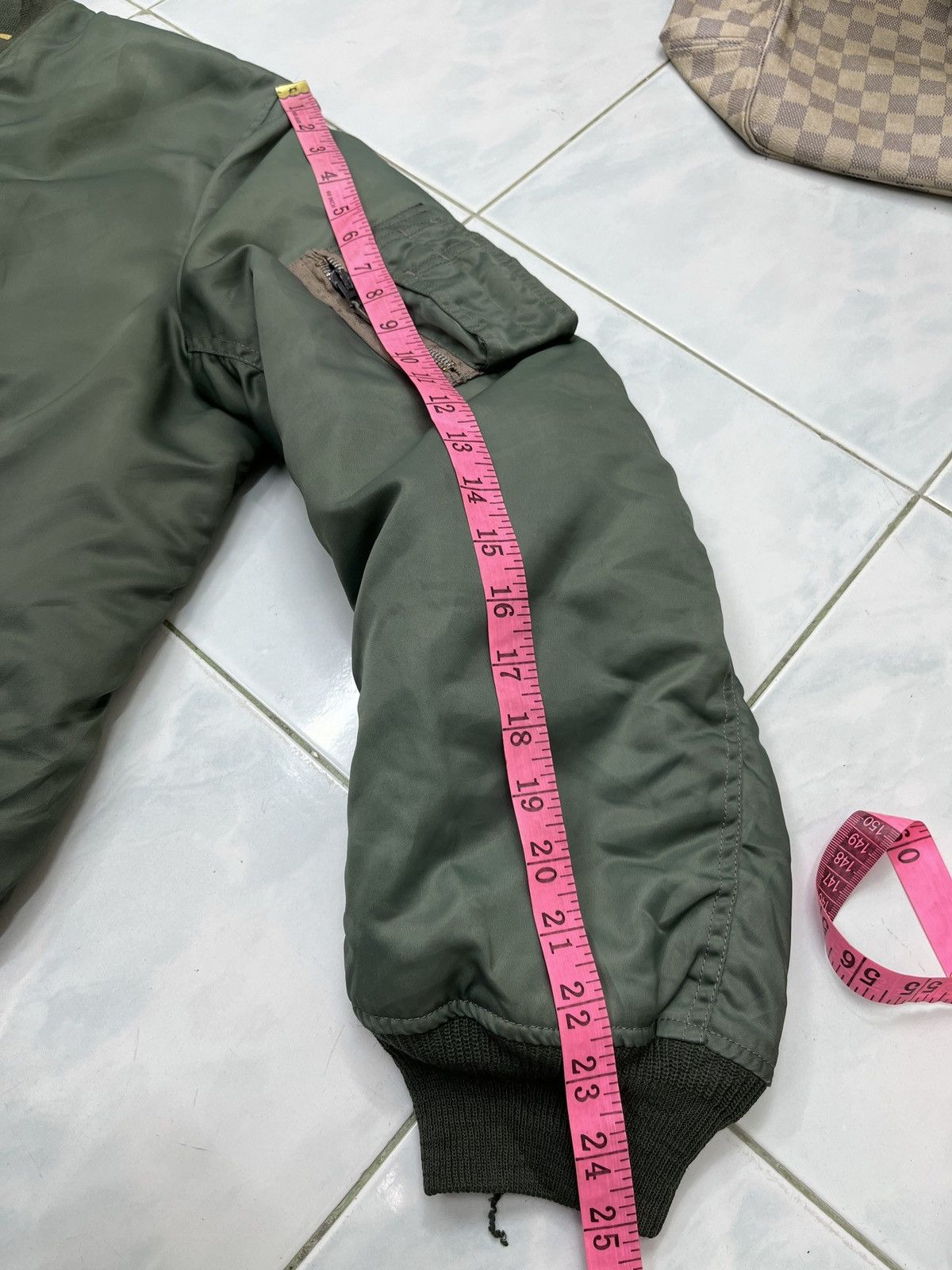 Other 🔥🔥🔥STEALS VTG CAB CLOTHING MA-1 FLIGHT JACKET Size US M / EU 48-50 / 2 - 24 Thumbnail