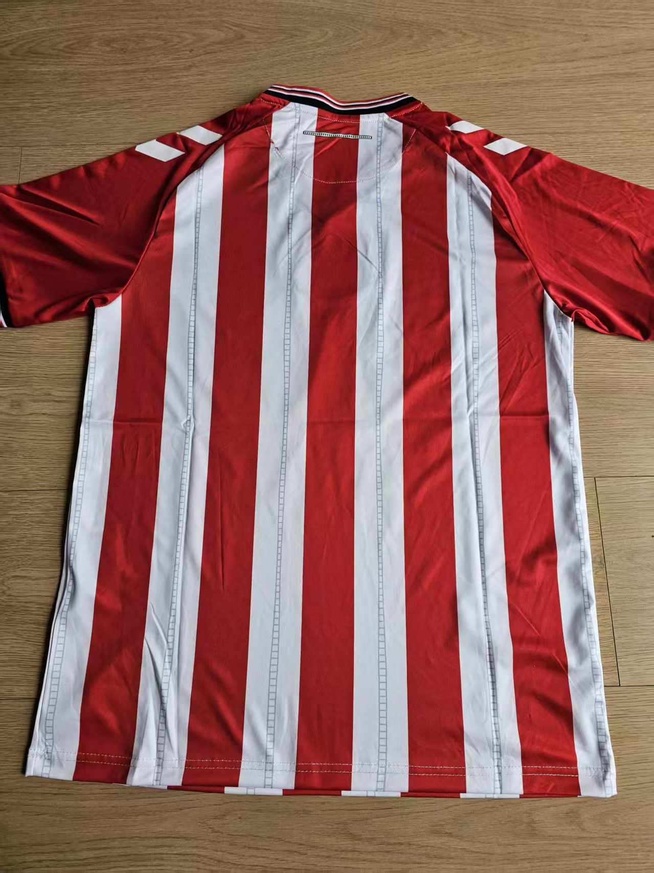 Other 2025 26 Sunderland Jersey Home Size US XXL / EU 58 / 5 - 4 Thumbnail