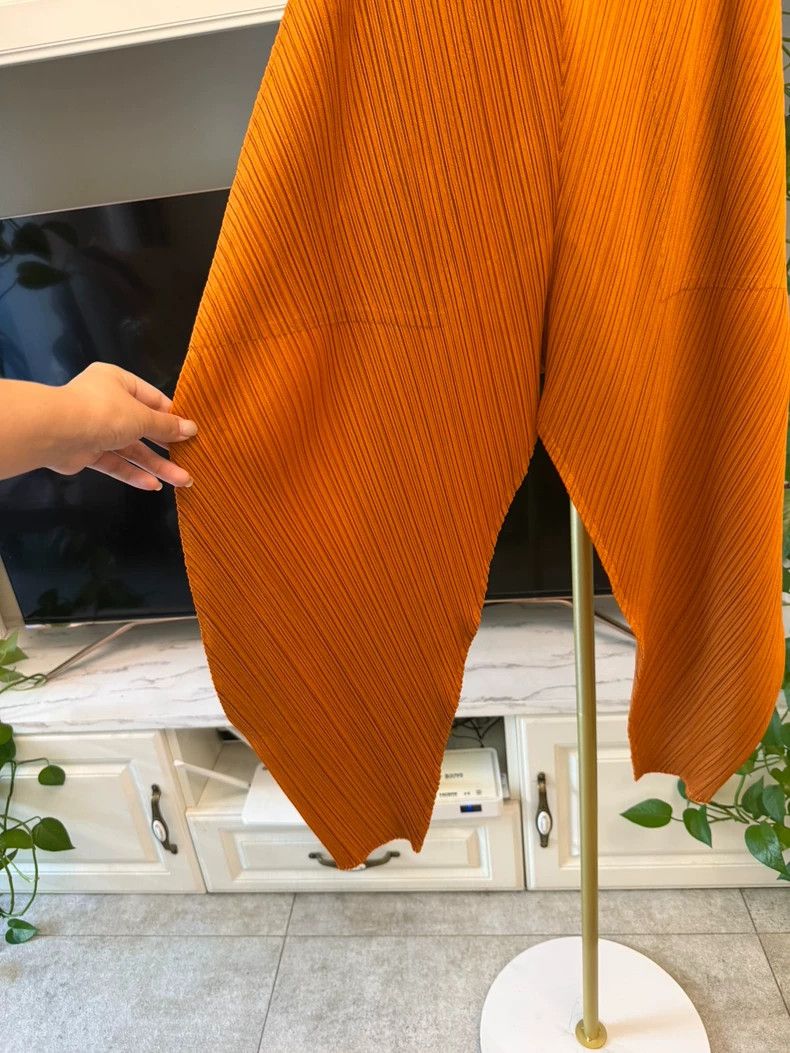 Issey Miyake Issey Miyake size:3 Orange pleated pants Size 42" / US 20 - 2 Thumbnail