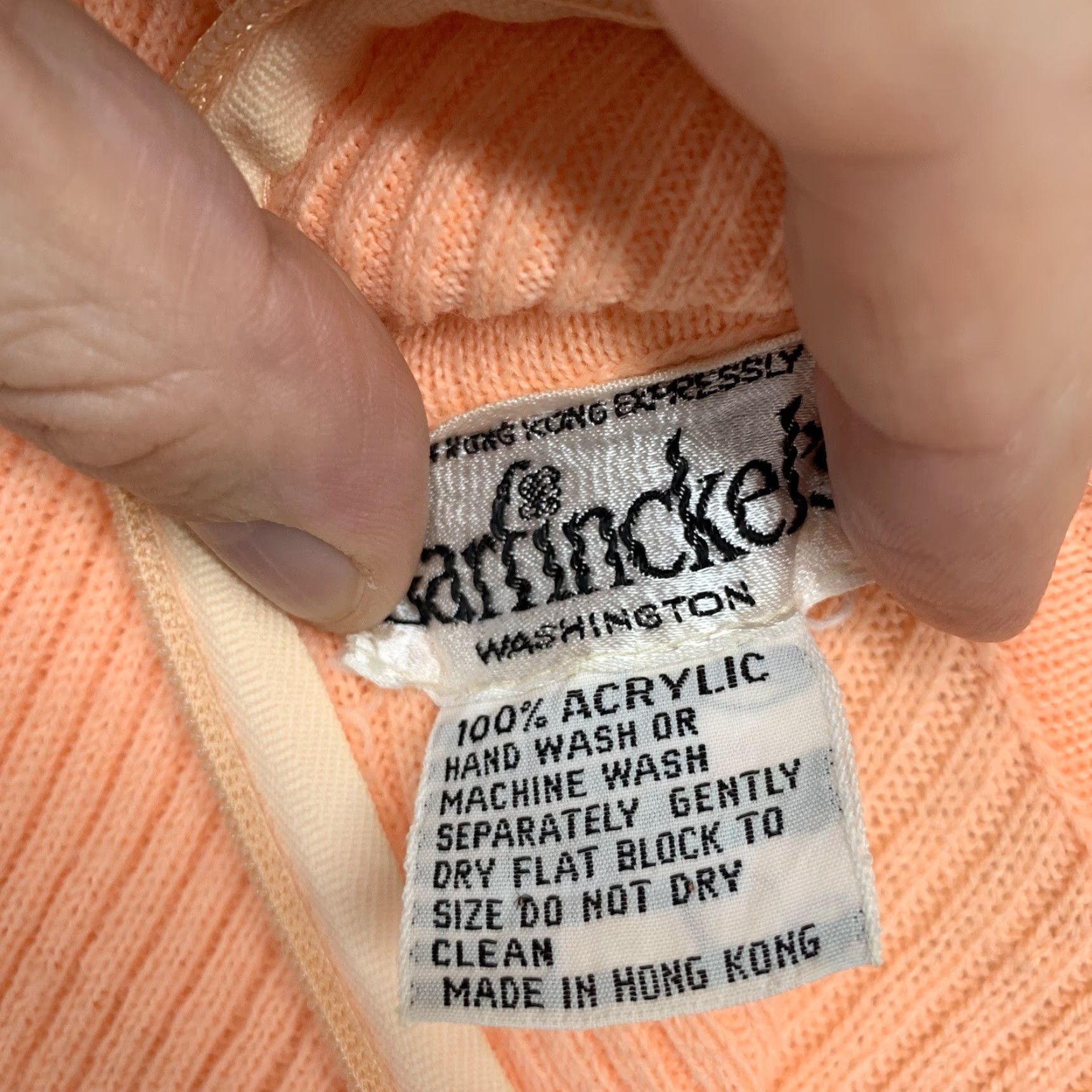 Vintage VINTAGE Garfinckels Women’s Sweater Pullover Turtleneck Pink 80s Slim Fit Medium Knit Zipper Size M / US 6-8 / IT 42-44 - 7 Thumbnail
