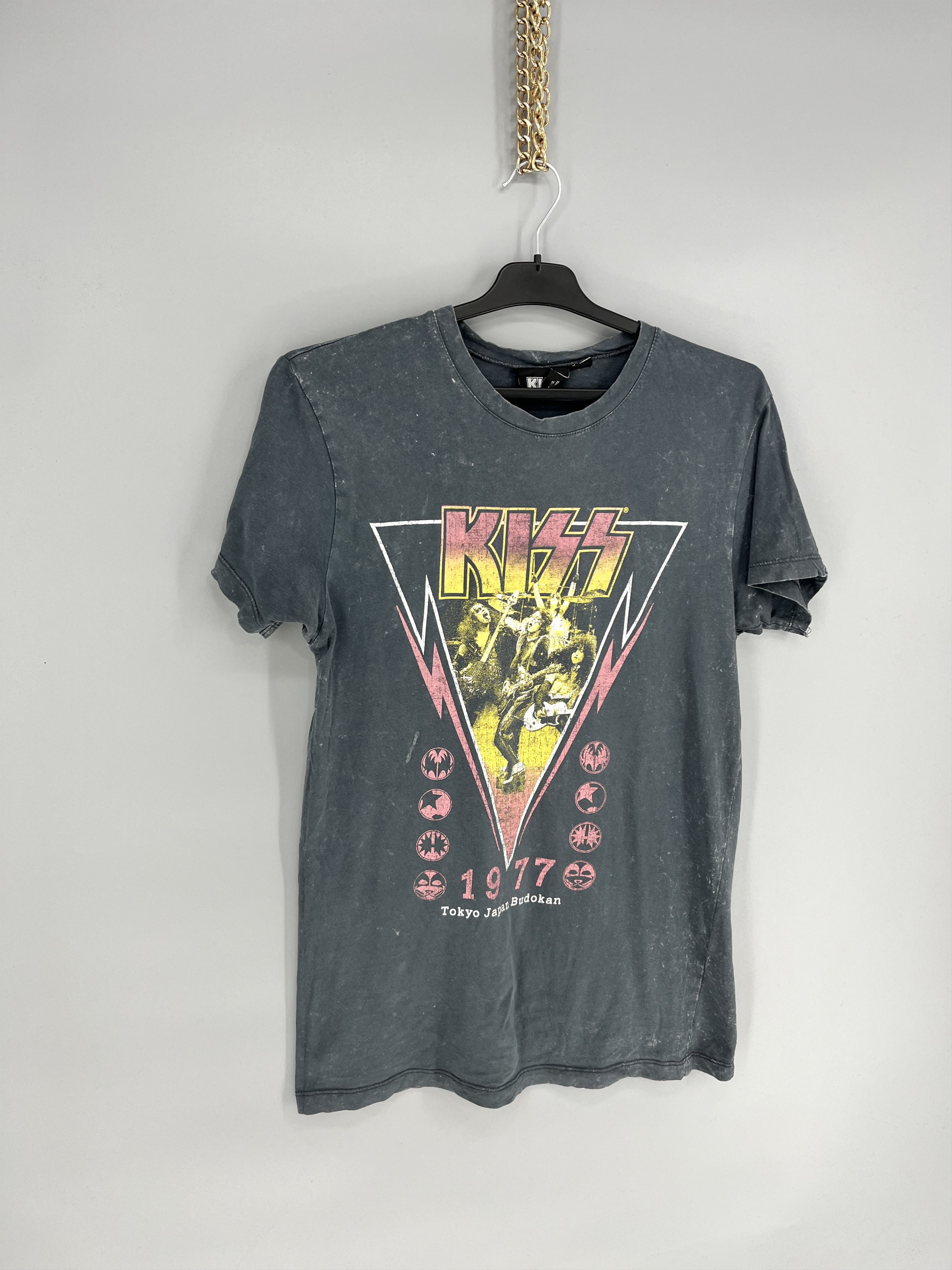 Band Tees Vintage Kiss Tokyo Jspan Tour T-Shirt Dead Face Band Rock Size US S / EU 44-46 / 1 - 2 Thumbnail