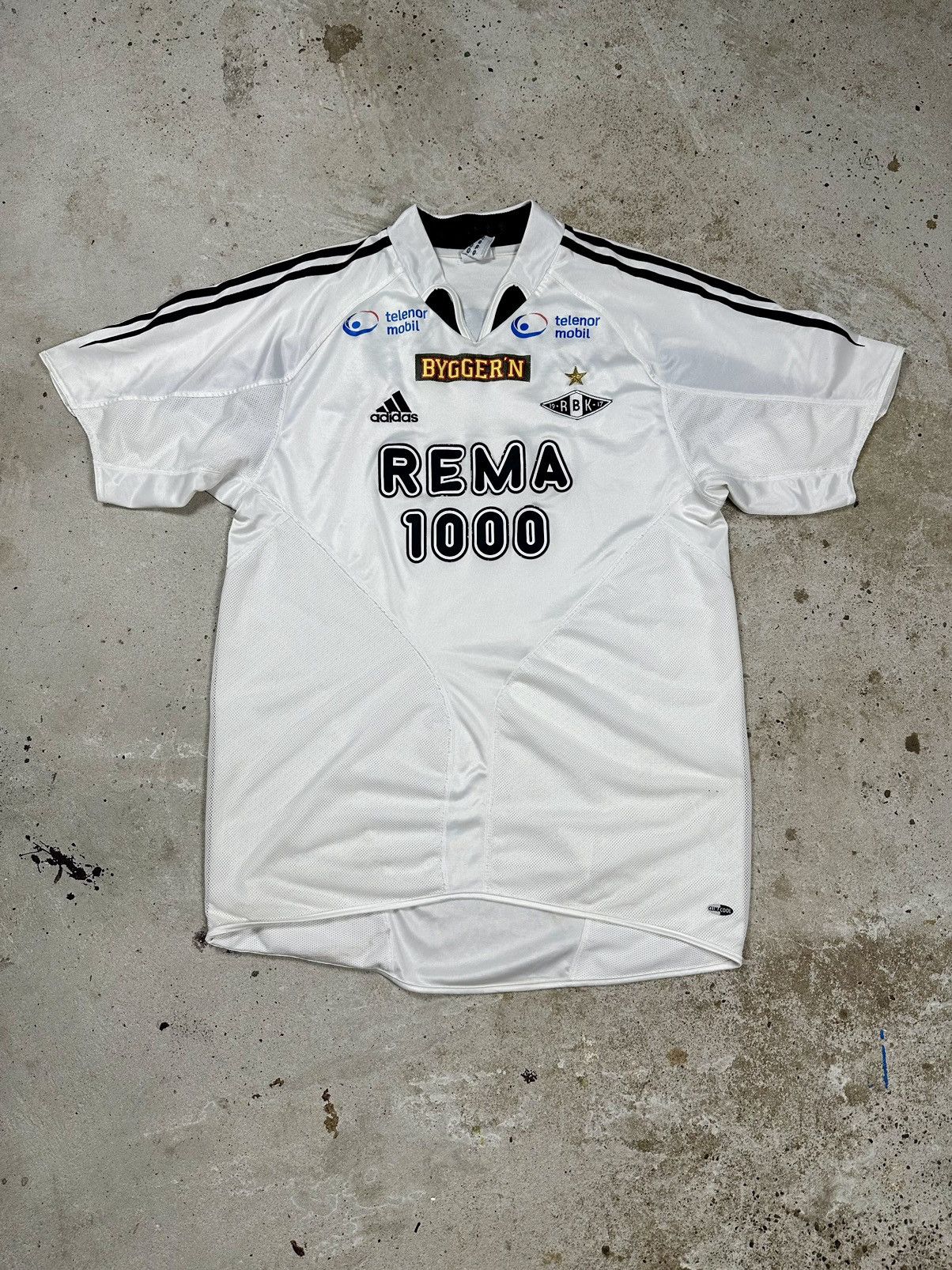 Adidas × Vintage Vintage Y2K Adidas x Rosenborg 2004/2005 Home Jersey Size US M / EU 48-50 / 2 - 1 Thumbnail