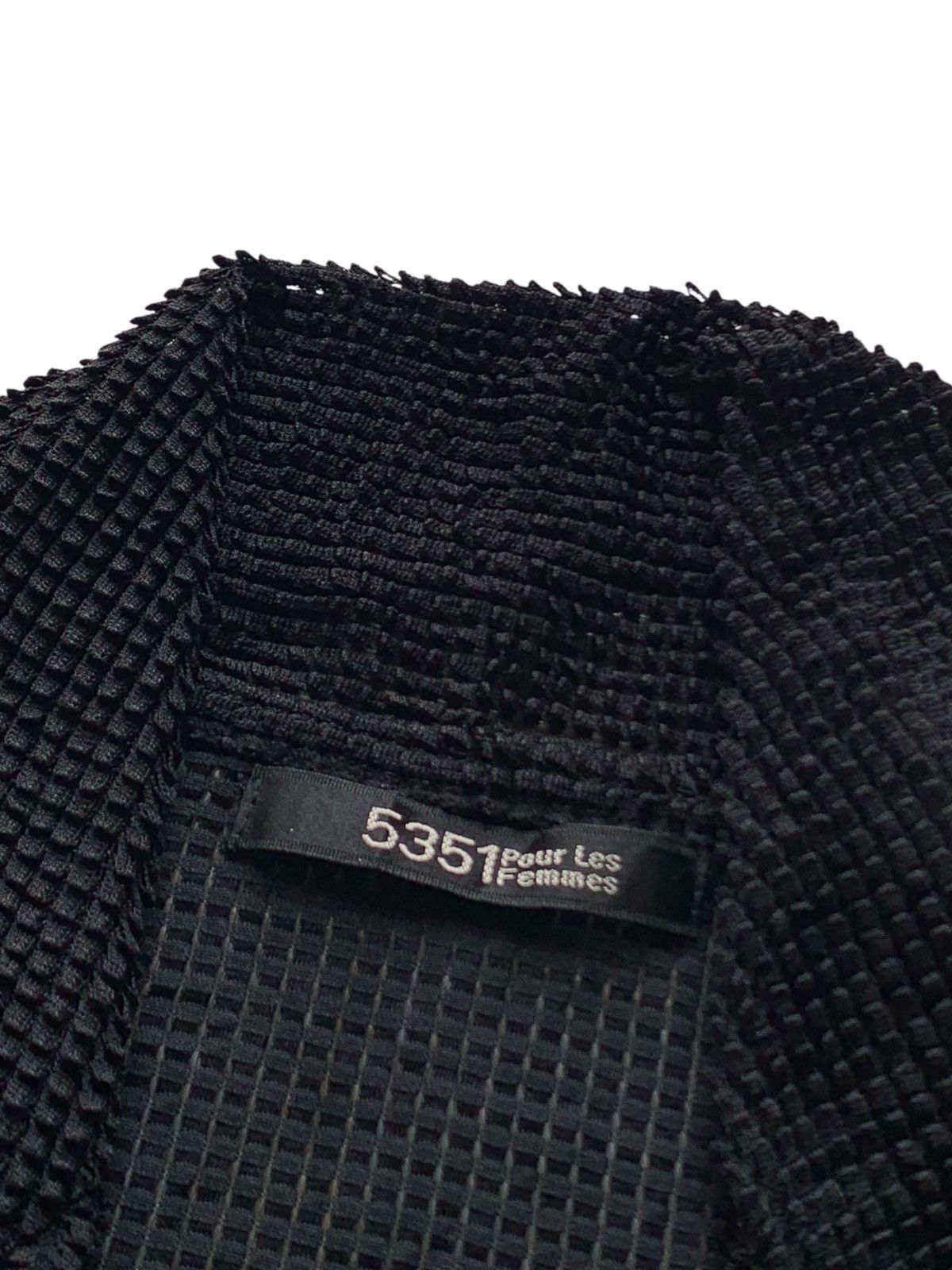 5351 POUR LES HOMMES Arcive 5351 pourless femmes mariko kohga Size US S / EU 44-46 / 1 - 5 Thumbnail
