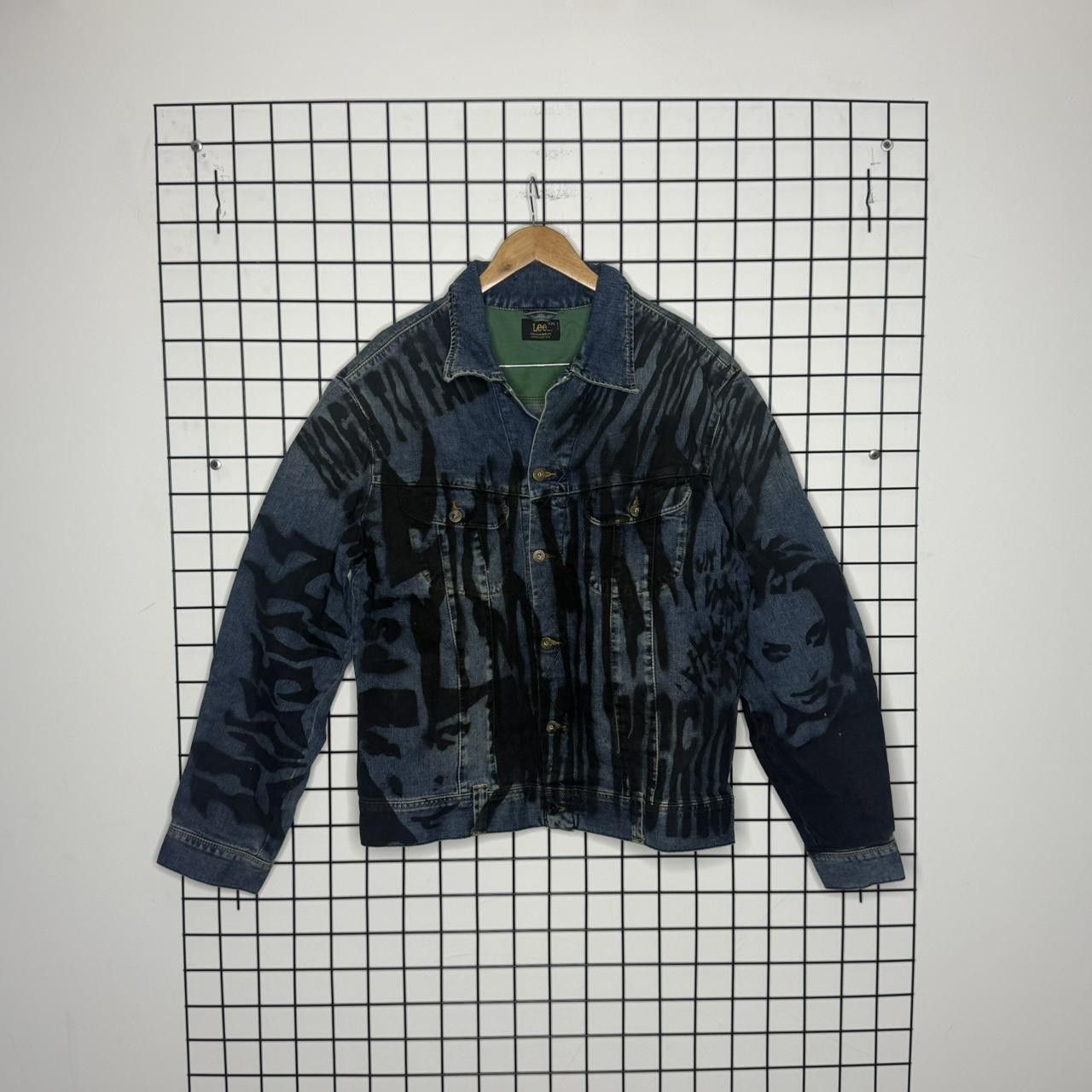 Vintage Jacket Handmade Painted Lee Vintage 90s Avantgarde Abstract Size US XL / EU 56 / 4 - 2 Thumbnail