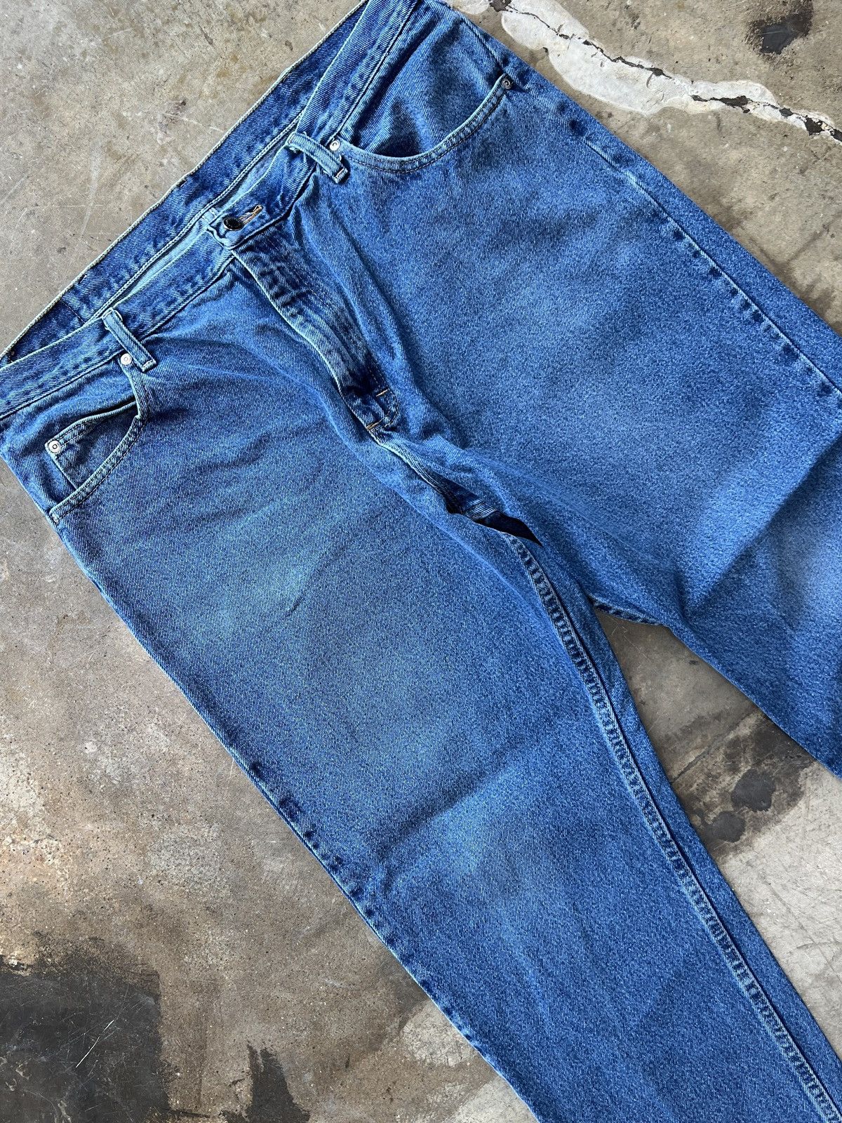 Vintage × Wrangler Wrangler Jeans Distressed Leg Opening Sz. 40x32 Size US 40 / EU 56 - 4 Thumbnail