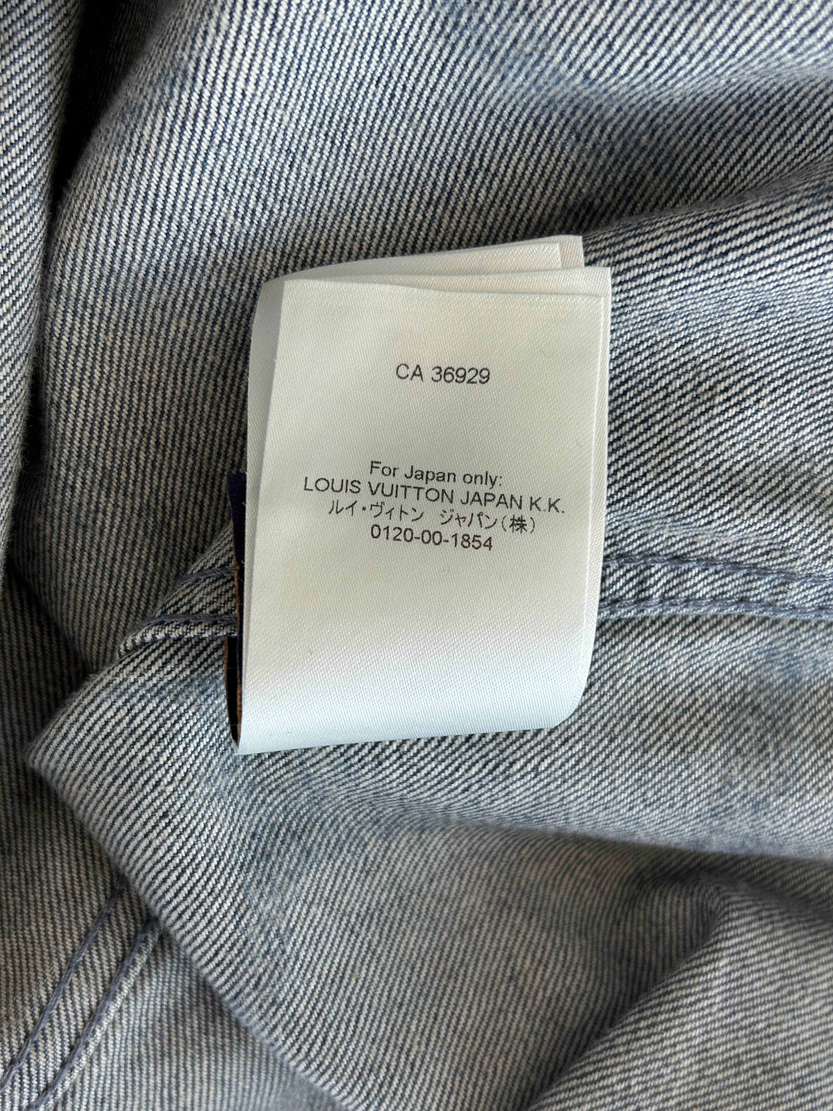 Louis Vuitton Louis Vuitton Blue & White Barb Wire Monogram Denim Shirt Size US XL / EU 56 / 4 - 8 Thumbnail