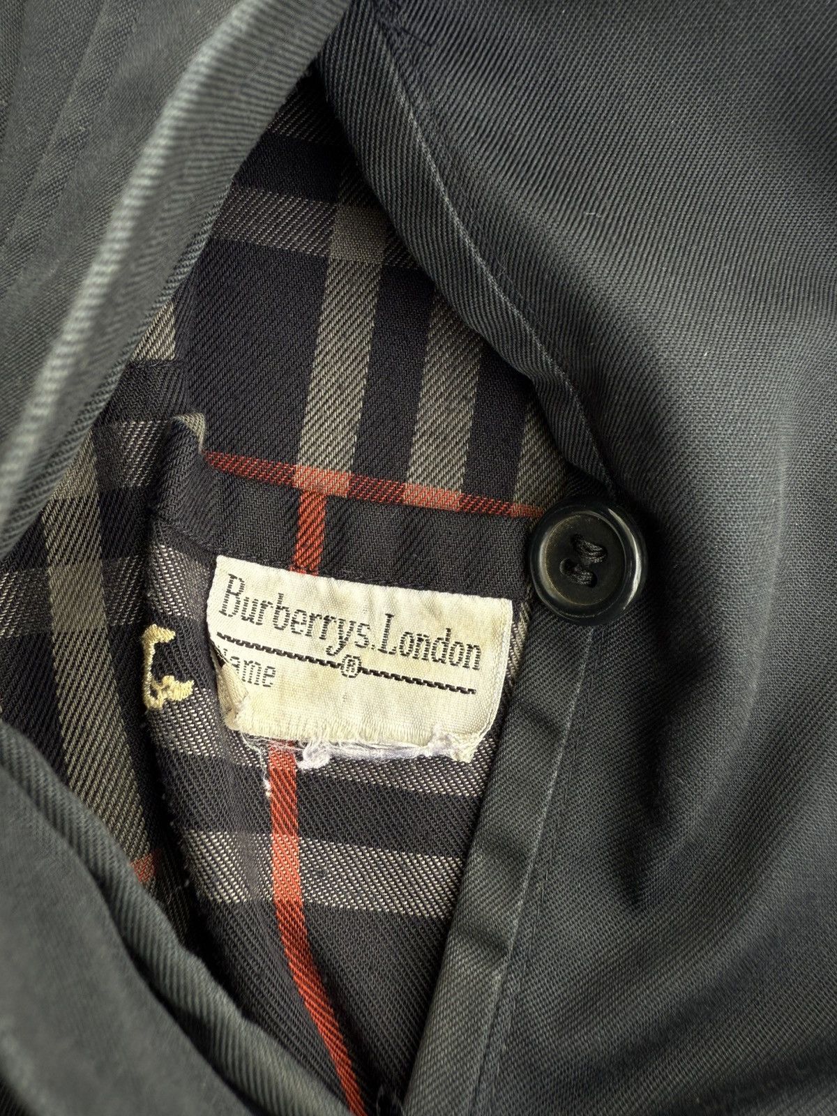 Burberry 1990s Burberrys Nova Check Coat Made in England Casual Style Size L / US 10 / IT 46 - 12 Thumbnail