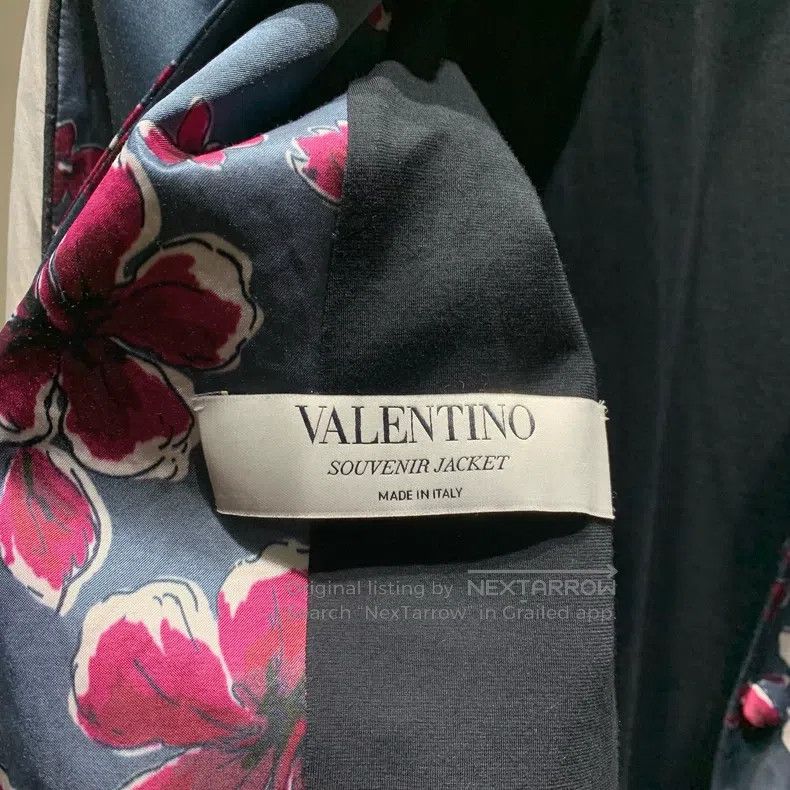 Valentino Valentino Silk jacket top coat Size M / US 6-8 / IT 42-44 - 4 Thumbnail