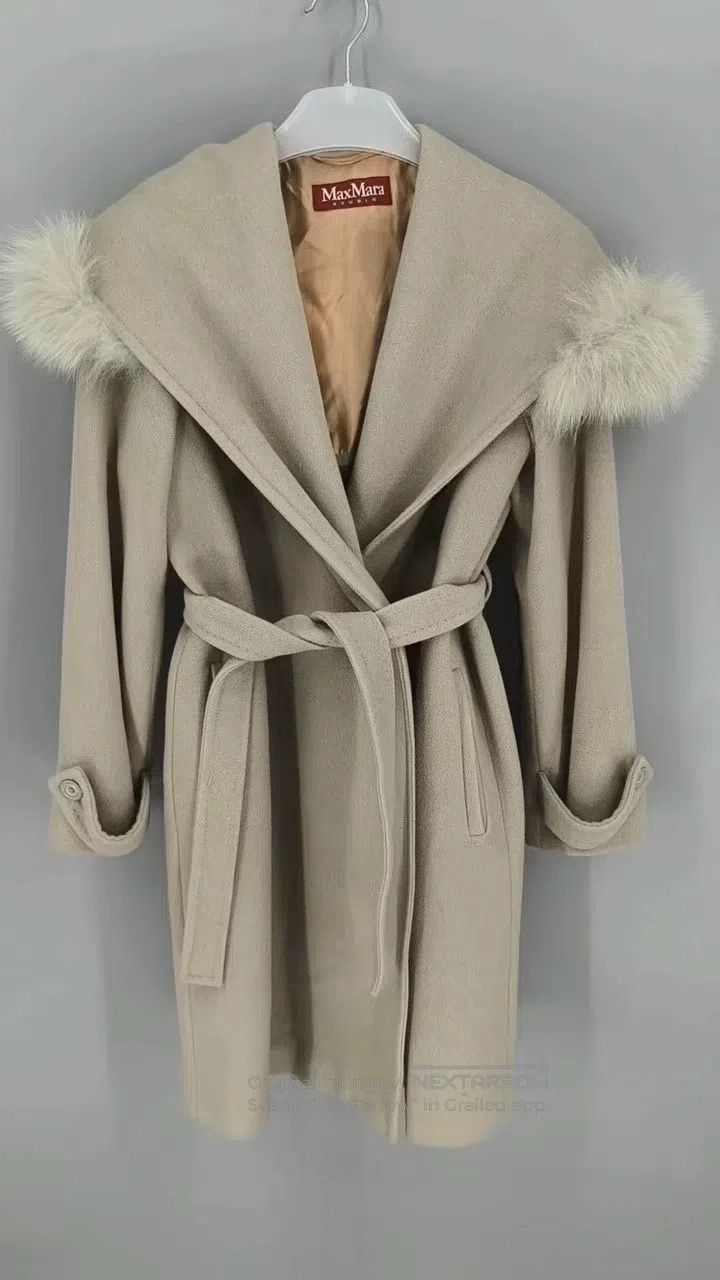 Other Max Mara Solid Color Fur Collar Coat - Camel Size XXS / US 00 / IT 34 - 1 Thumbnail
