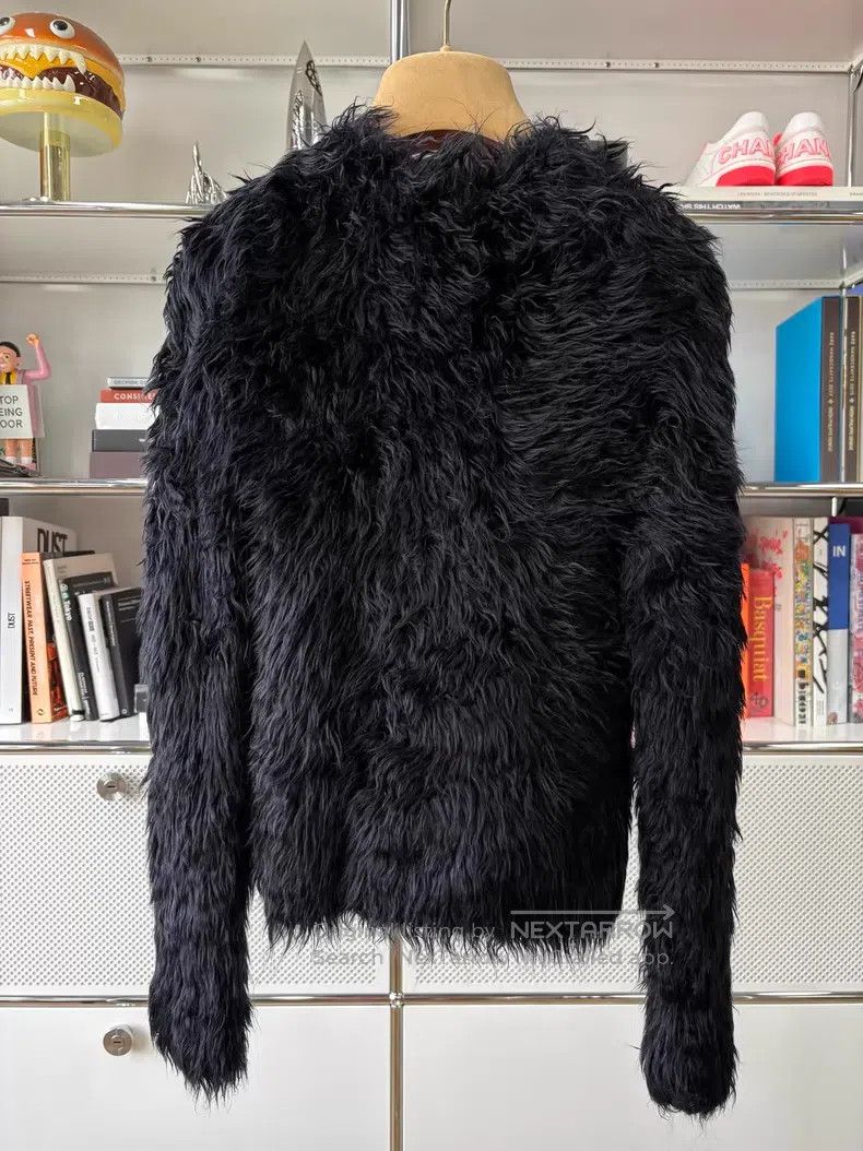 Balenciaga Balenciaga Black Round Neck Fuzzy Knit Top Size US M / EU 48-50 / 2 - 3 Thumbnail